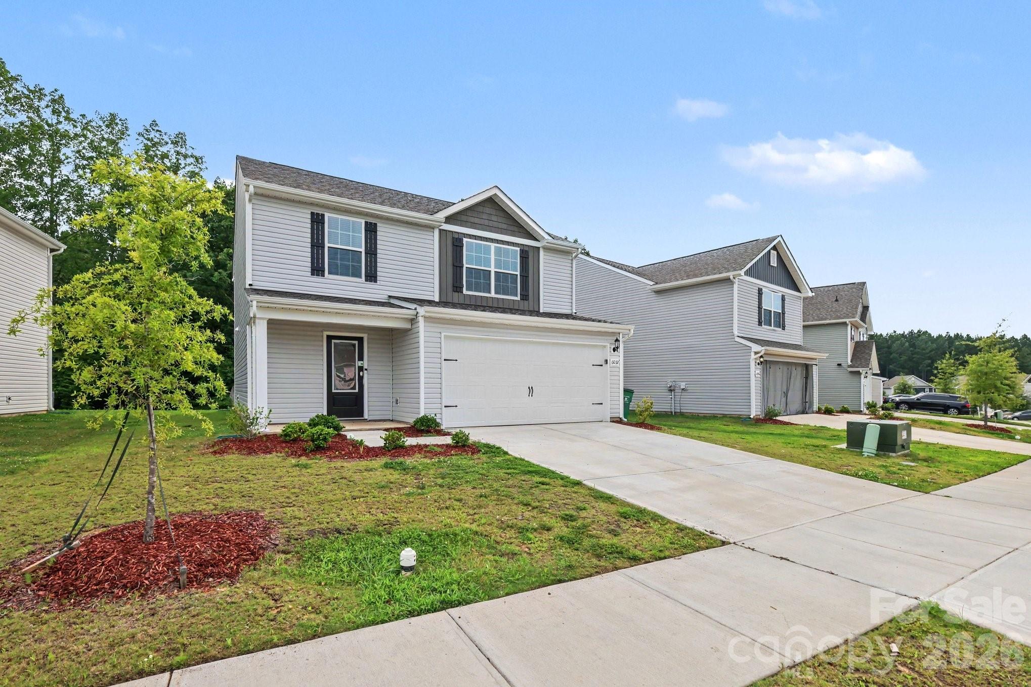 6032 Lowe Lane — Charlotte