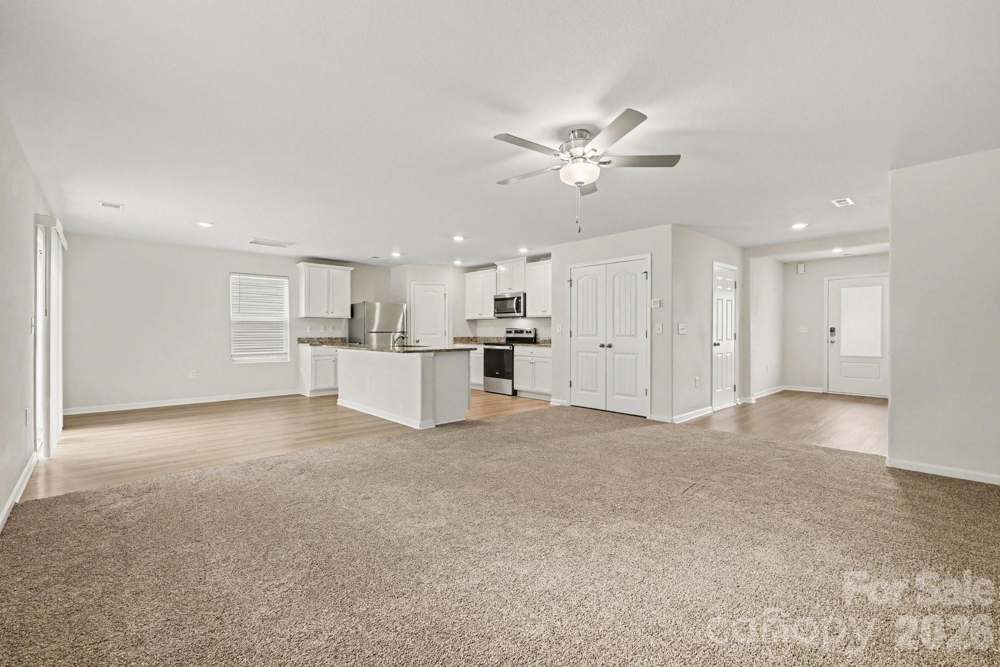 6032 Lowe Lane — Charlotte
