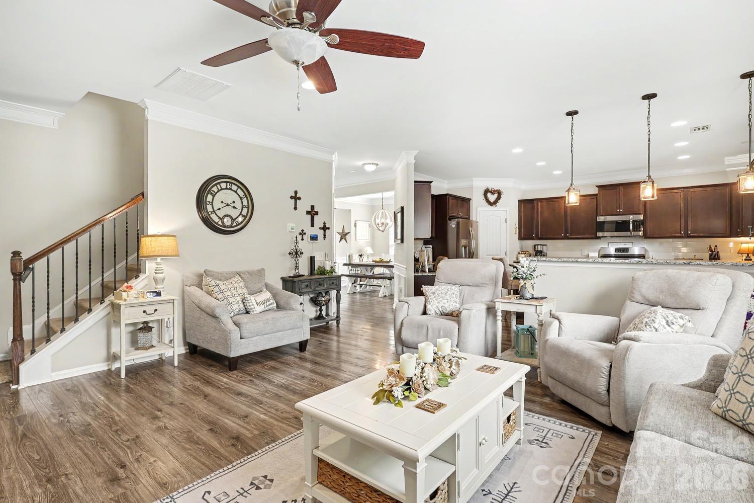 200 Stowe Creek Lane — Mount Holly