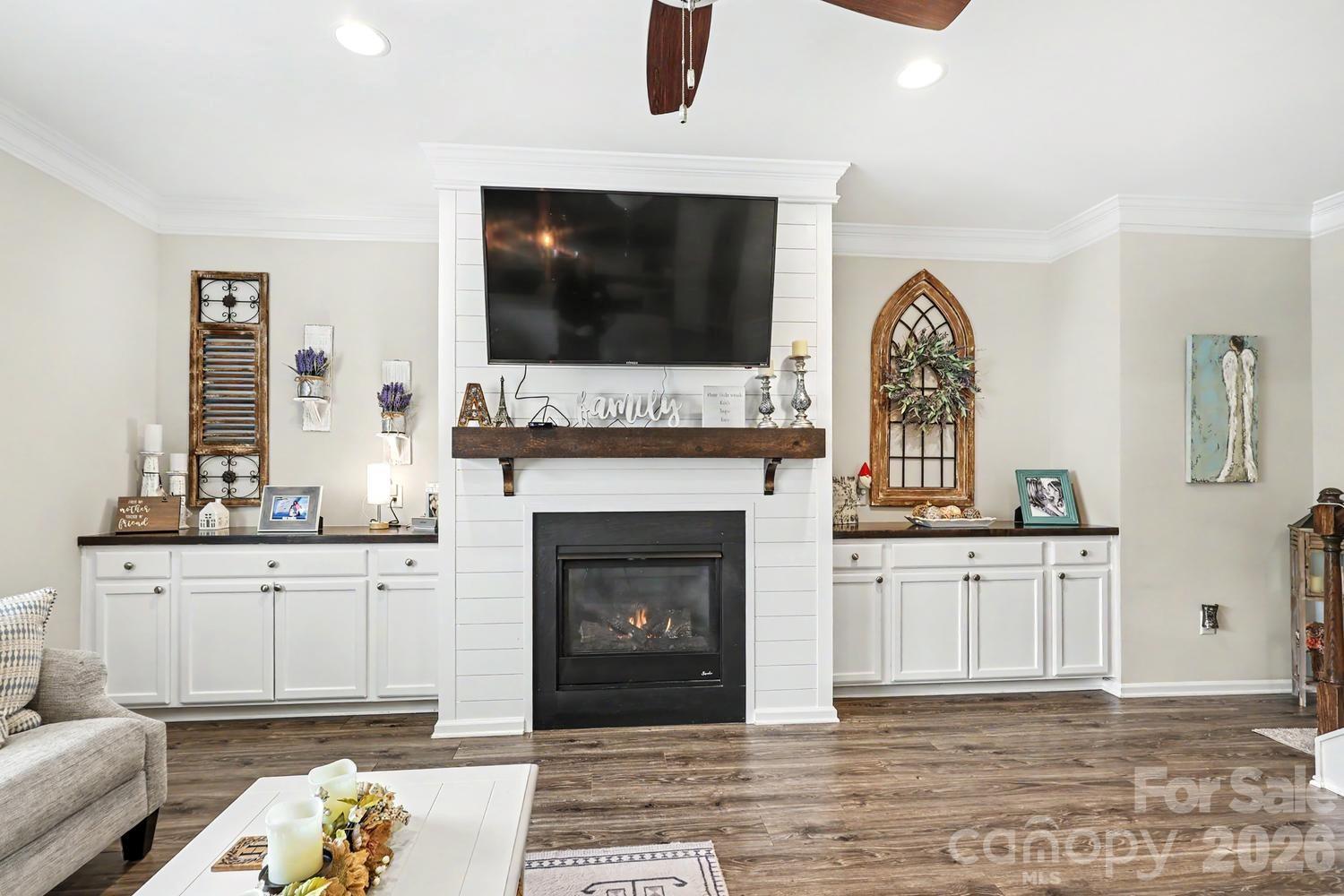 200 Stowe Creek Lane — Mount Holly