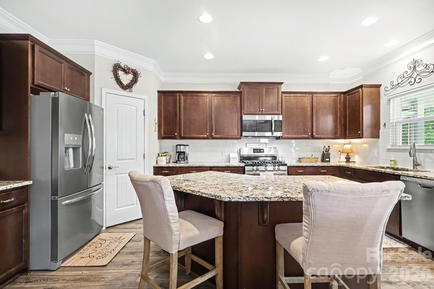 200 Stowe Creek Lane — Mount Holly