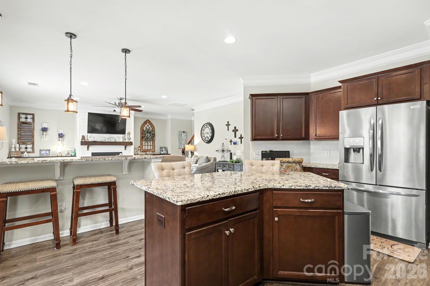 200 Stowe Creek Lane — Mount Holly
