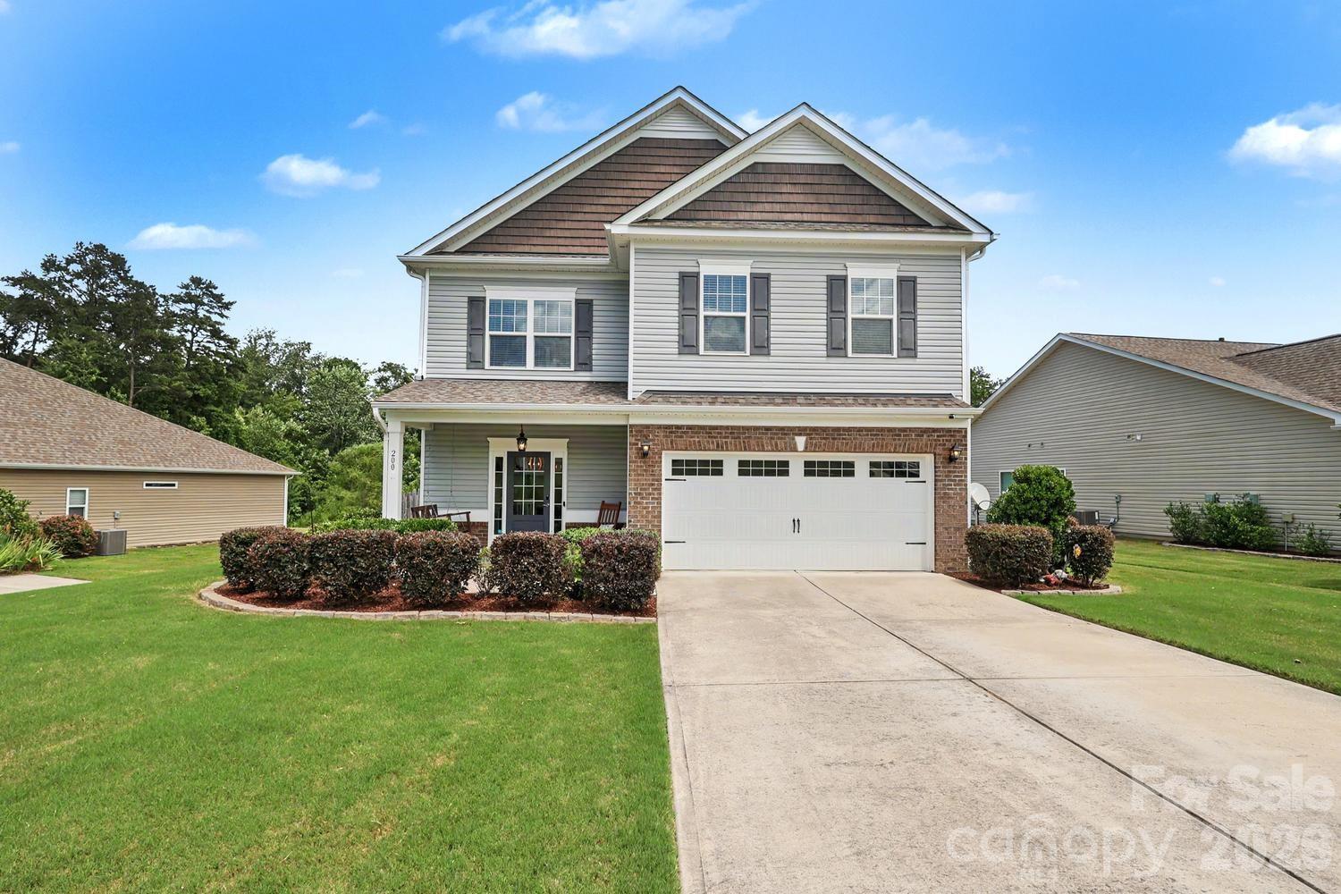 200 Stowe Creek Lane — Mount Holly