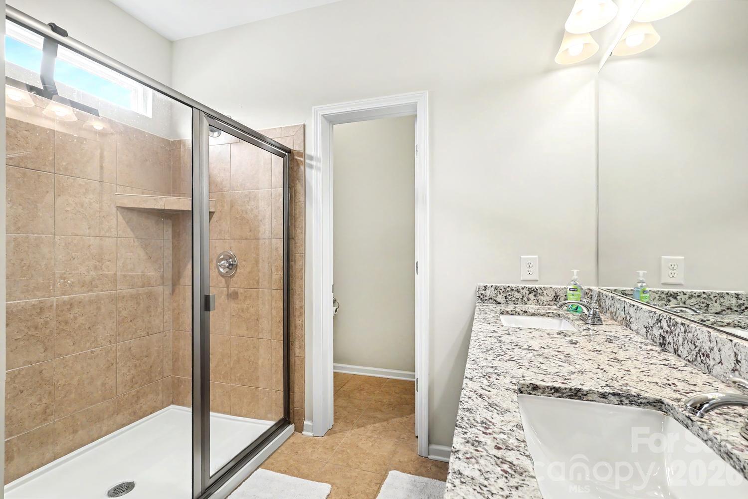 200 Stowe Creek Lane — Mount Holly