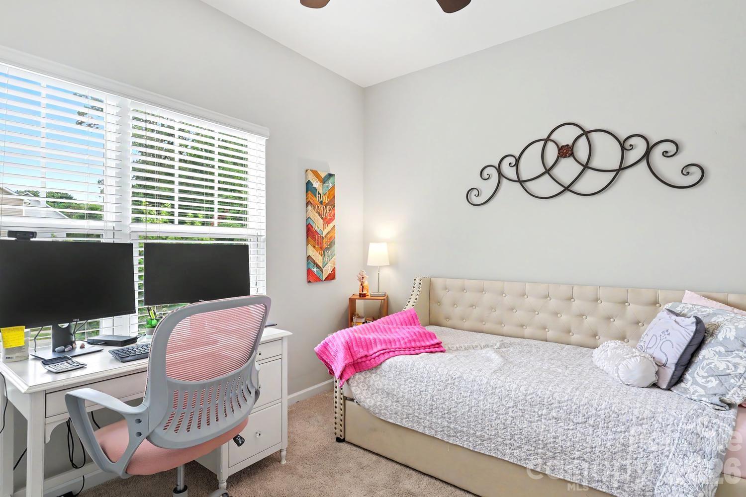 200 Stowe Creek Lane — Mount Holly