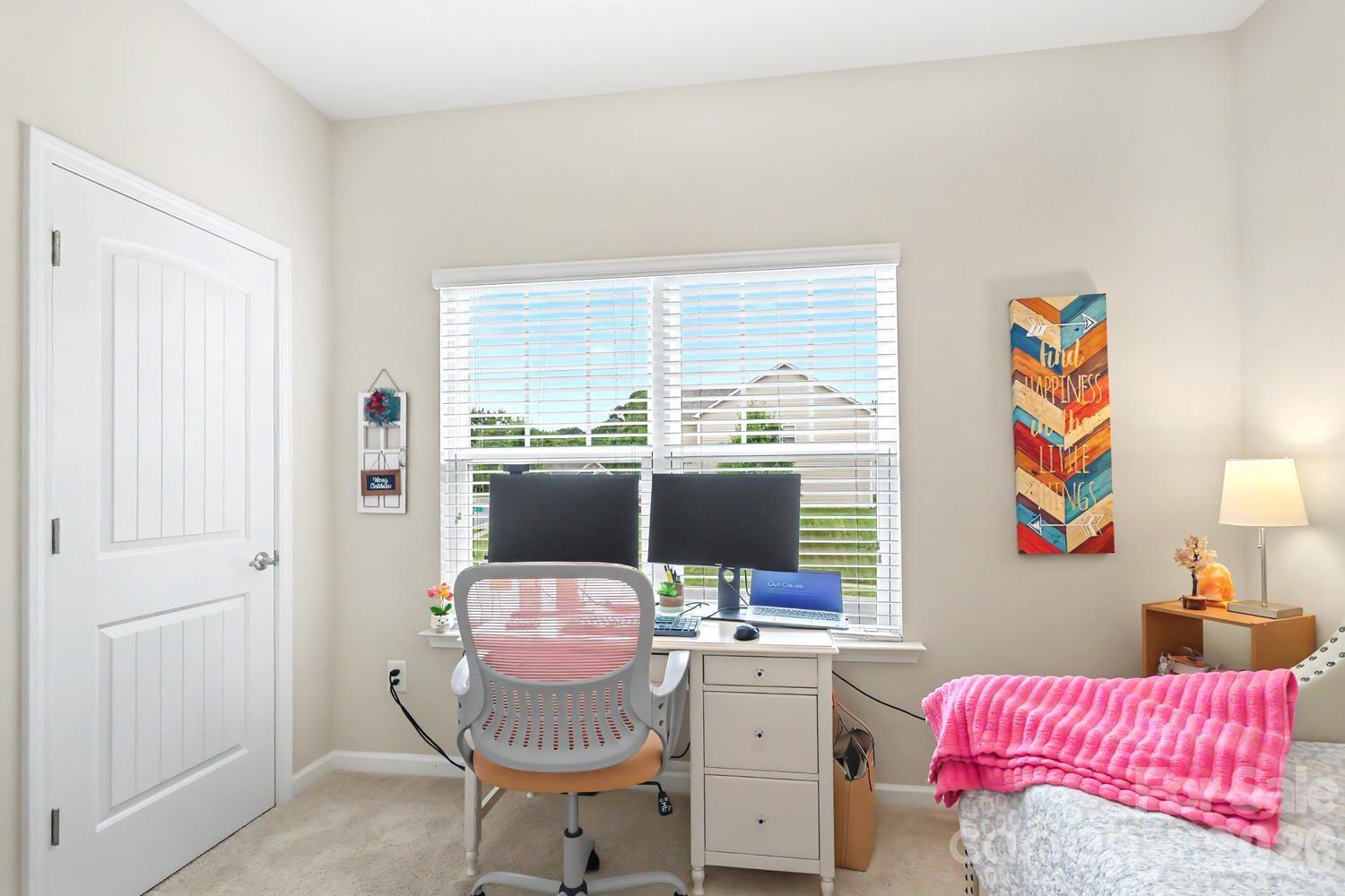 200 Stowe Creek Lane — Mount Holly