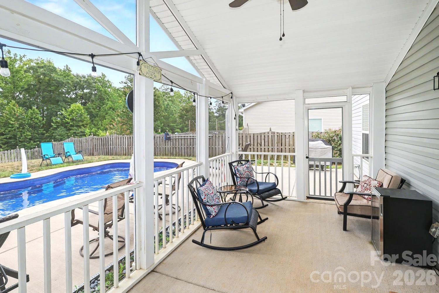 200 Stowe Creek Lane — Mount Holly