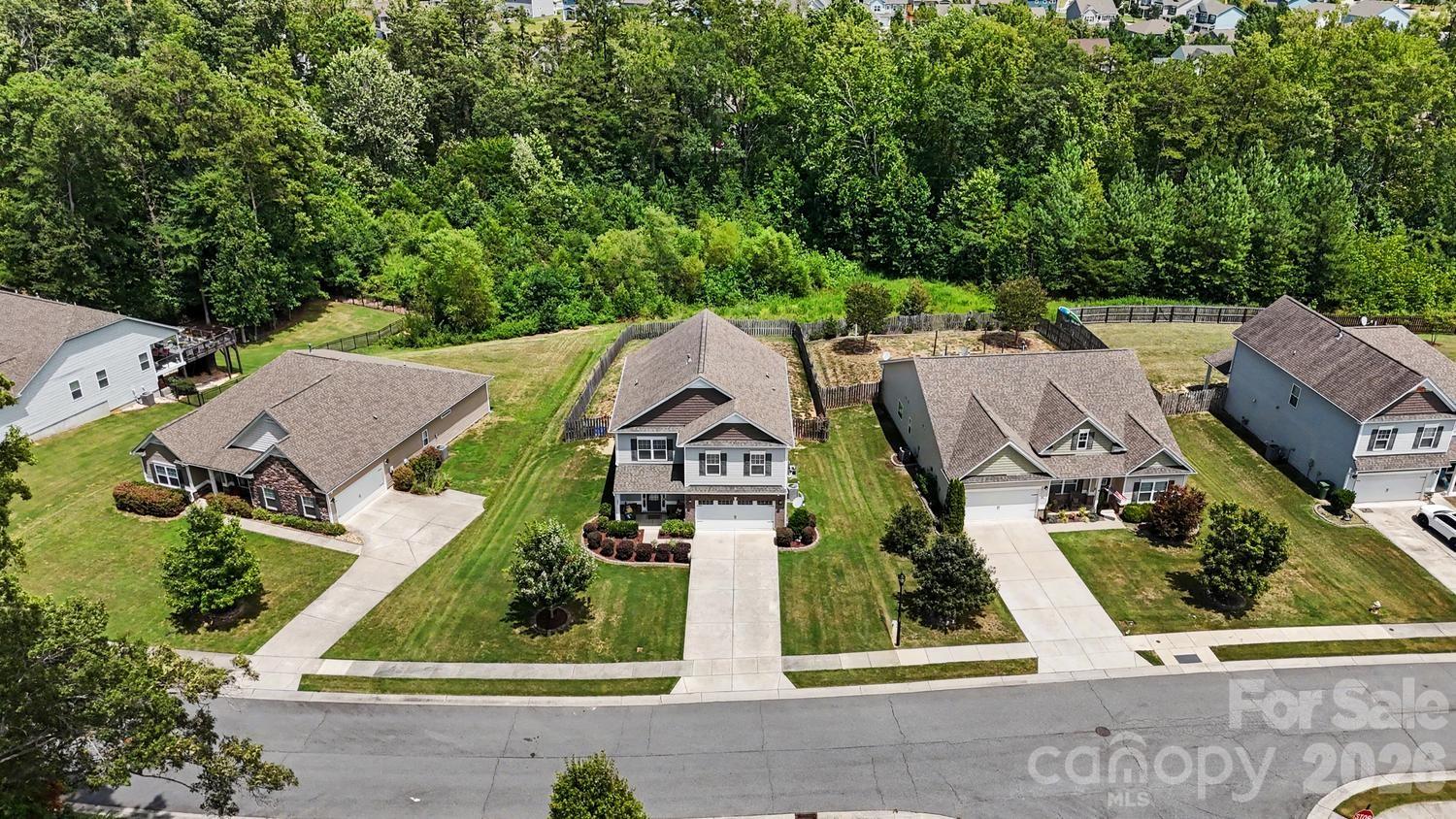 200 Stowe Creek Lane — Mount Holly