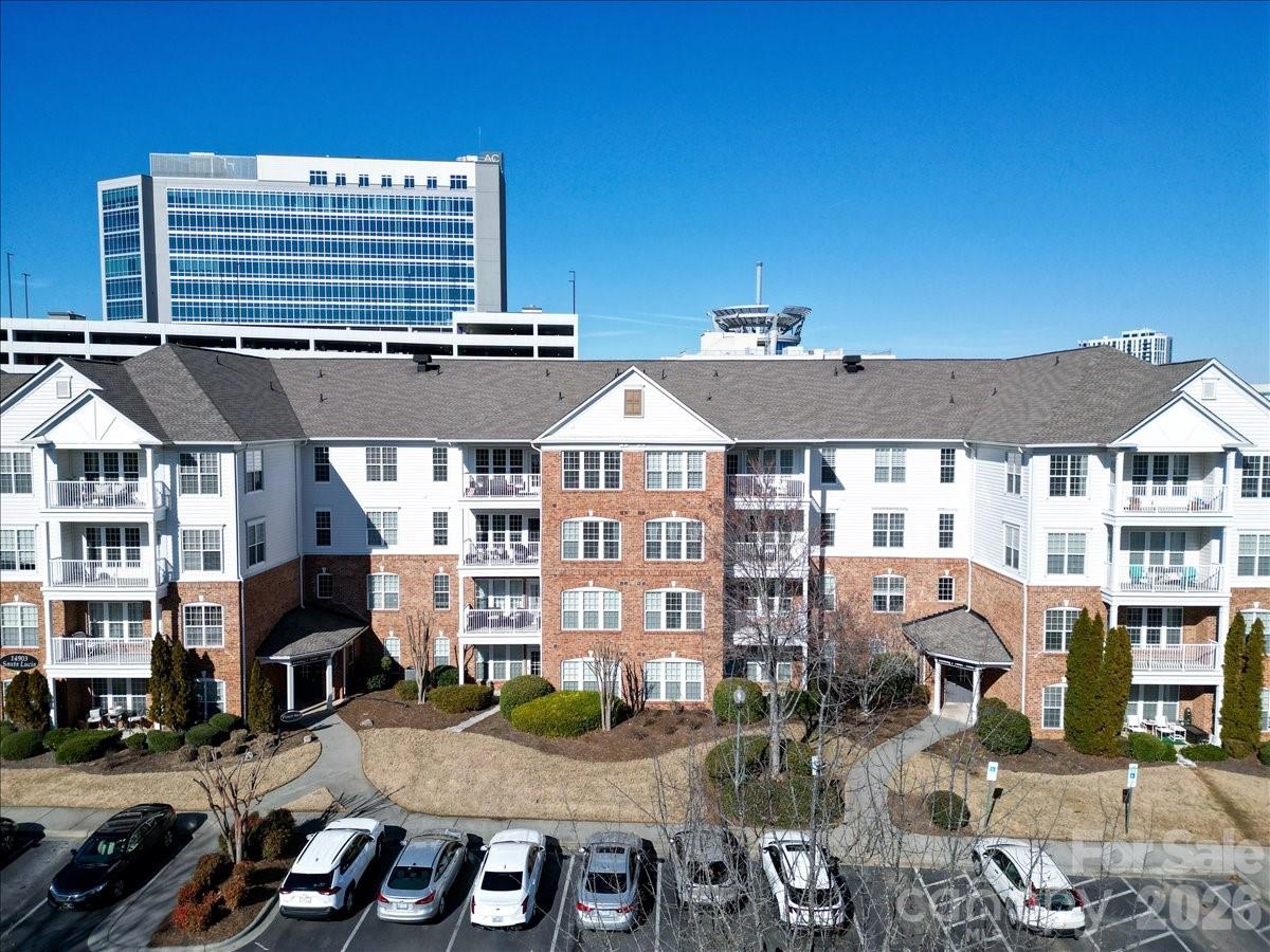 14941 Santa Lucia Drive — Charlotte