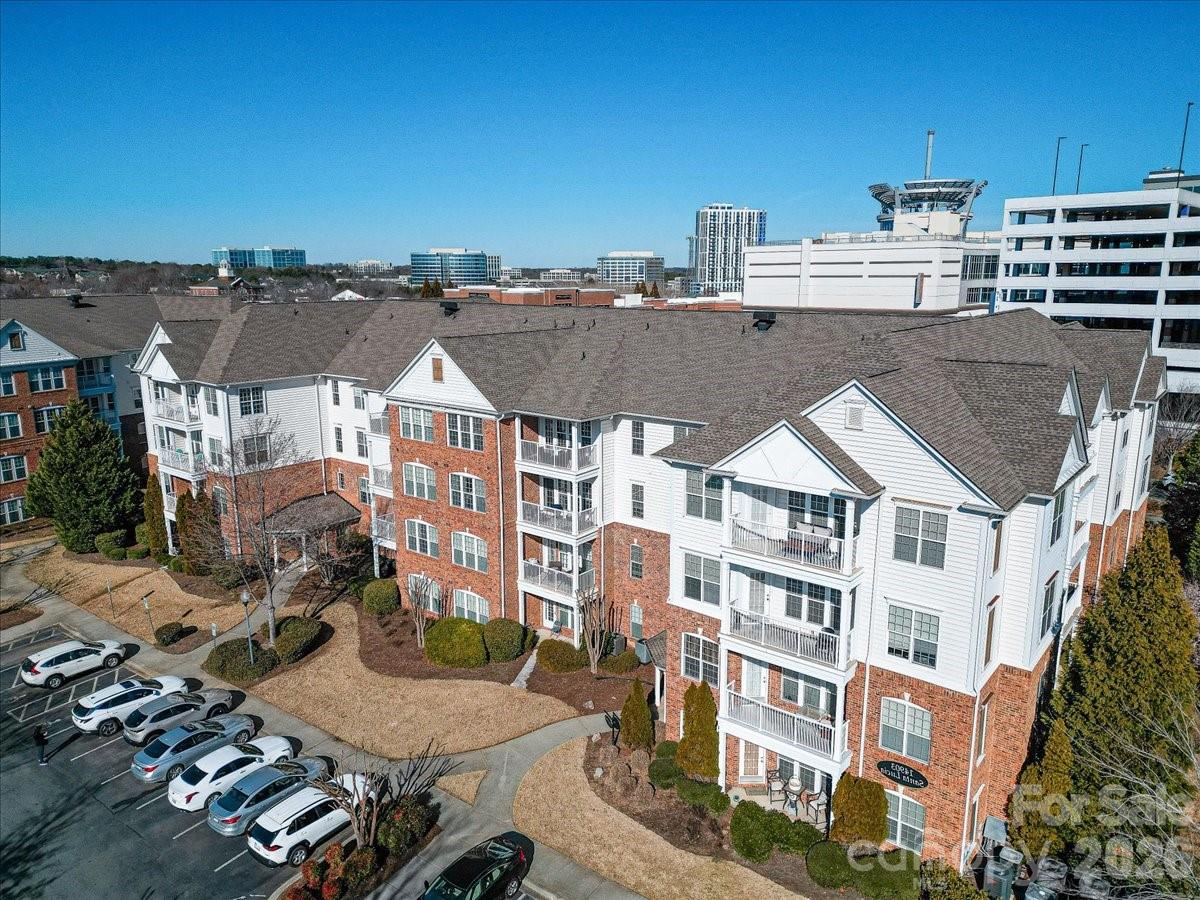 14941 Santa Lucia Drive — Charlotte