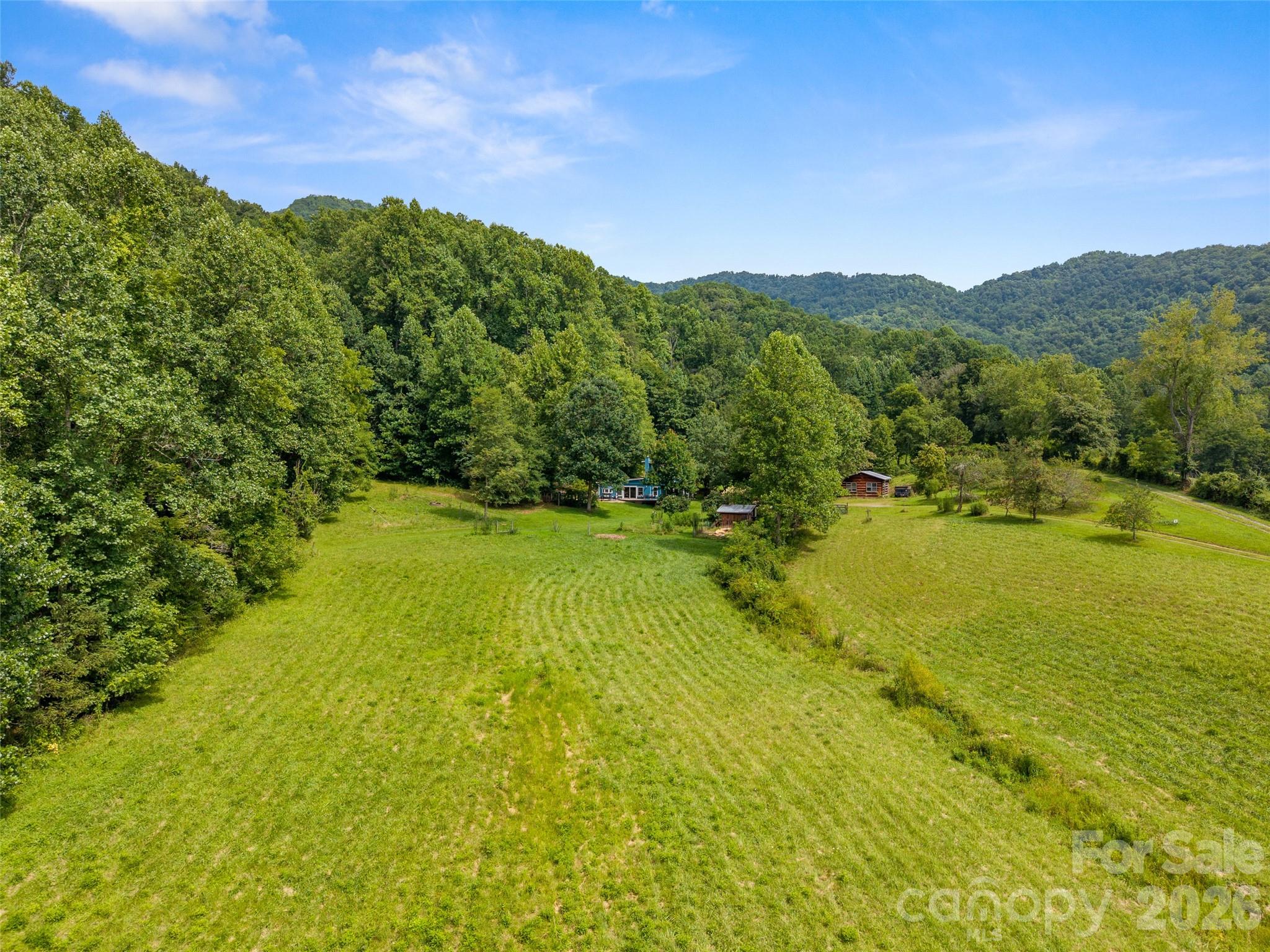 789 Morrow Branch Road — Leicester