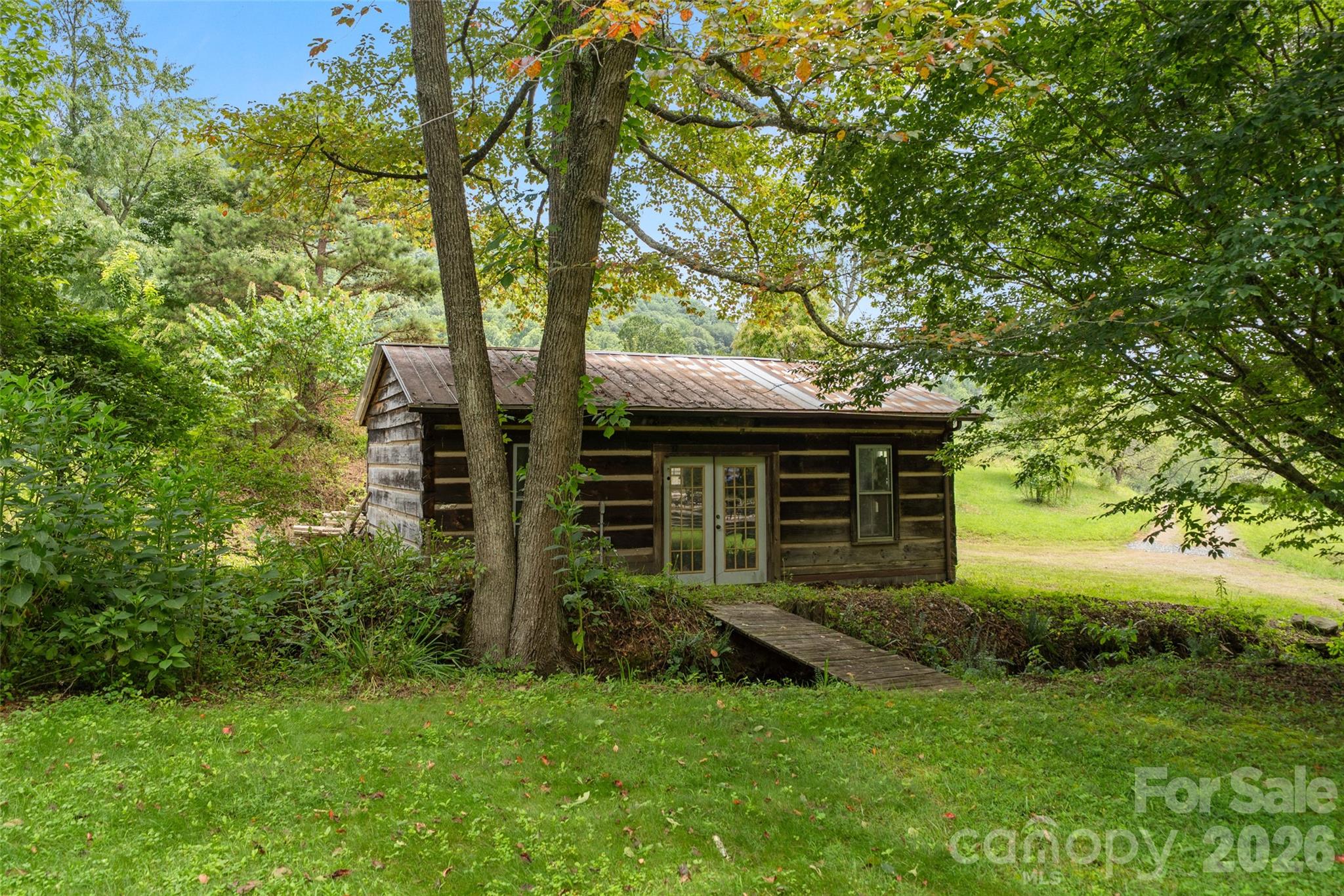 789 Morrow Branch Road — Leicester