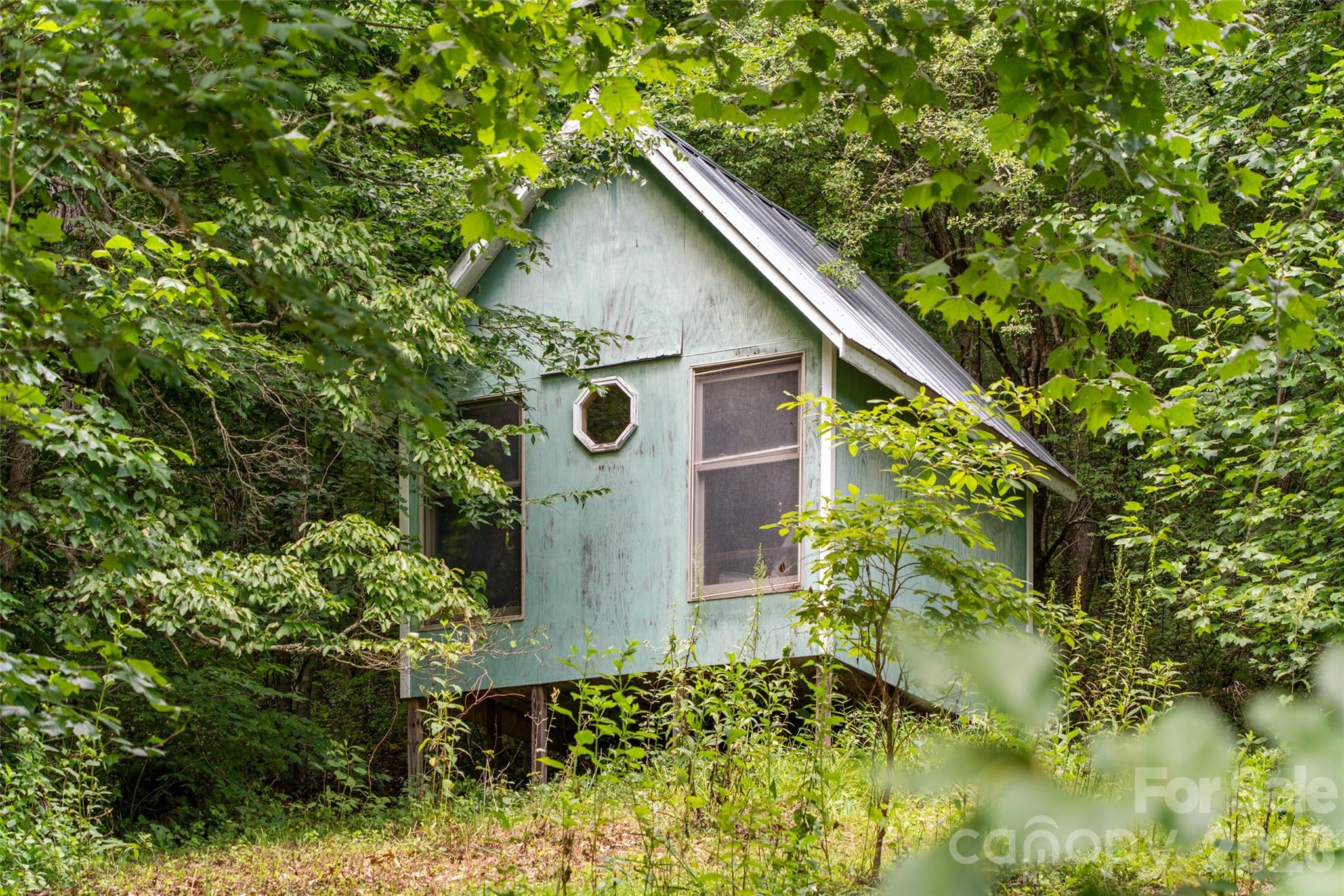 789 Morrow Branch Road — Leicester