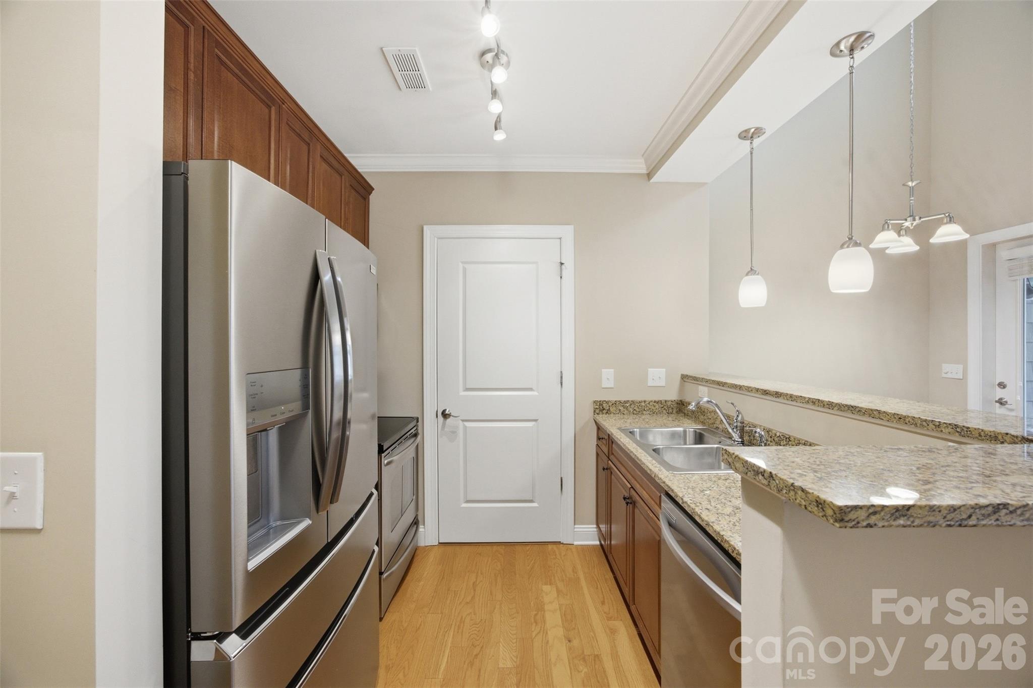 301 E Tremont Avenue #318 — Charlotte
