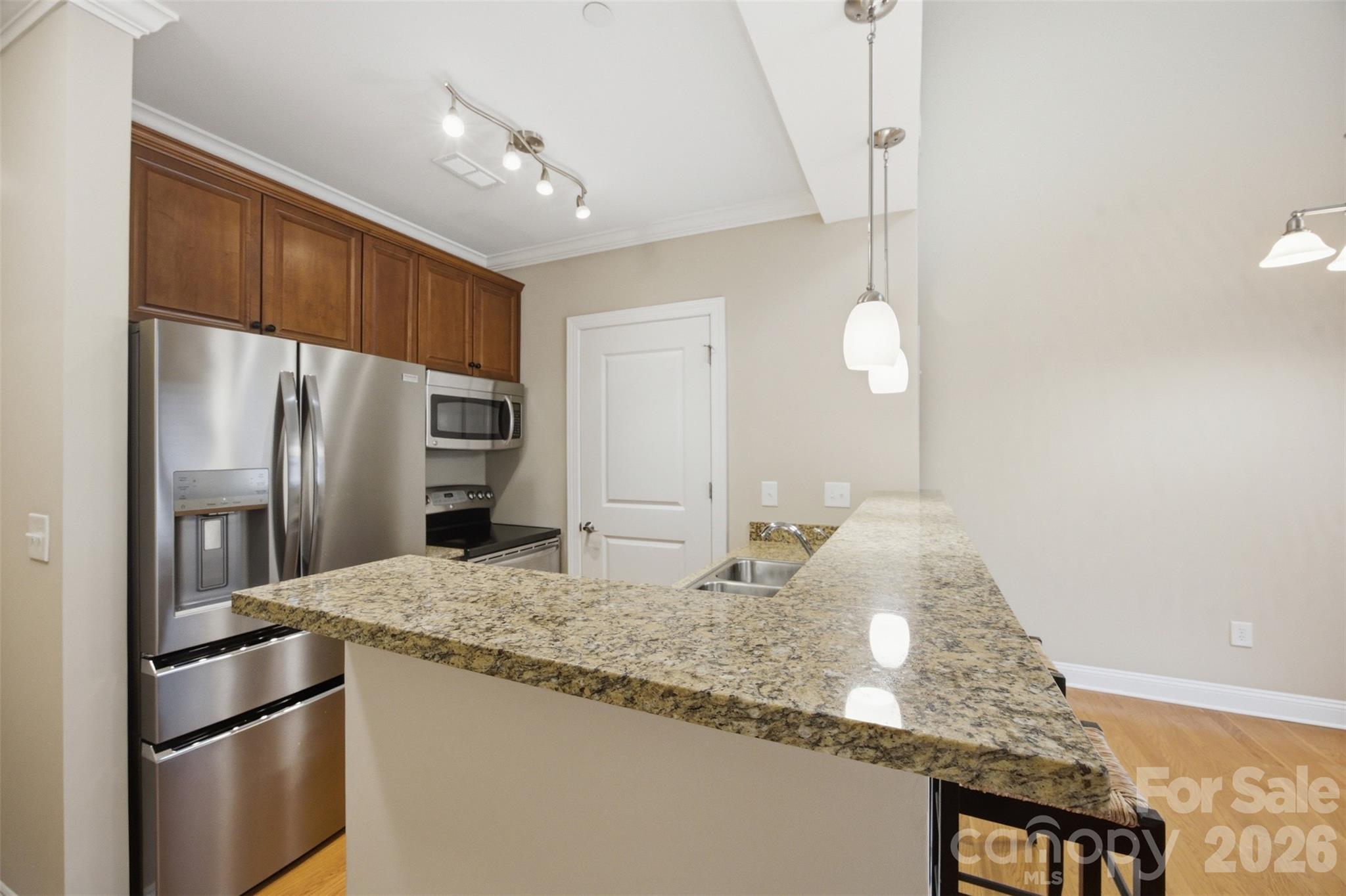 301 E Tremont Avenue #318 — Charlotte