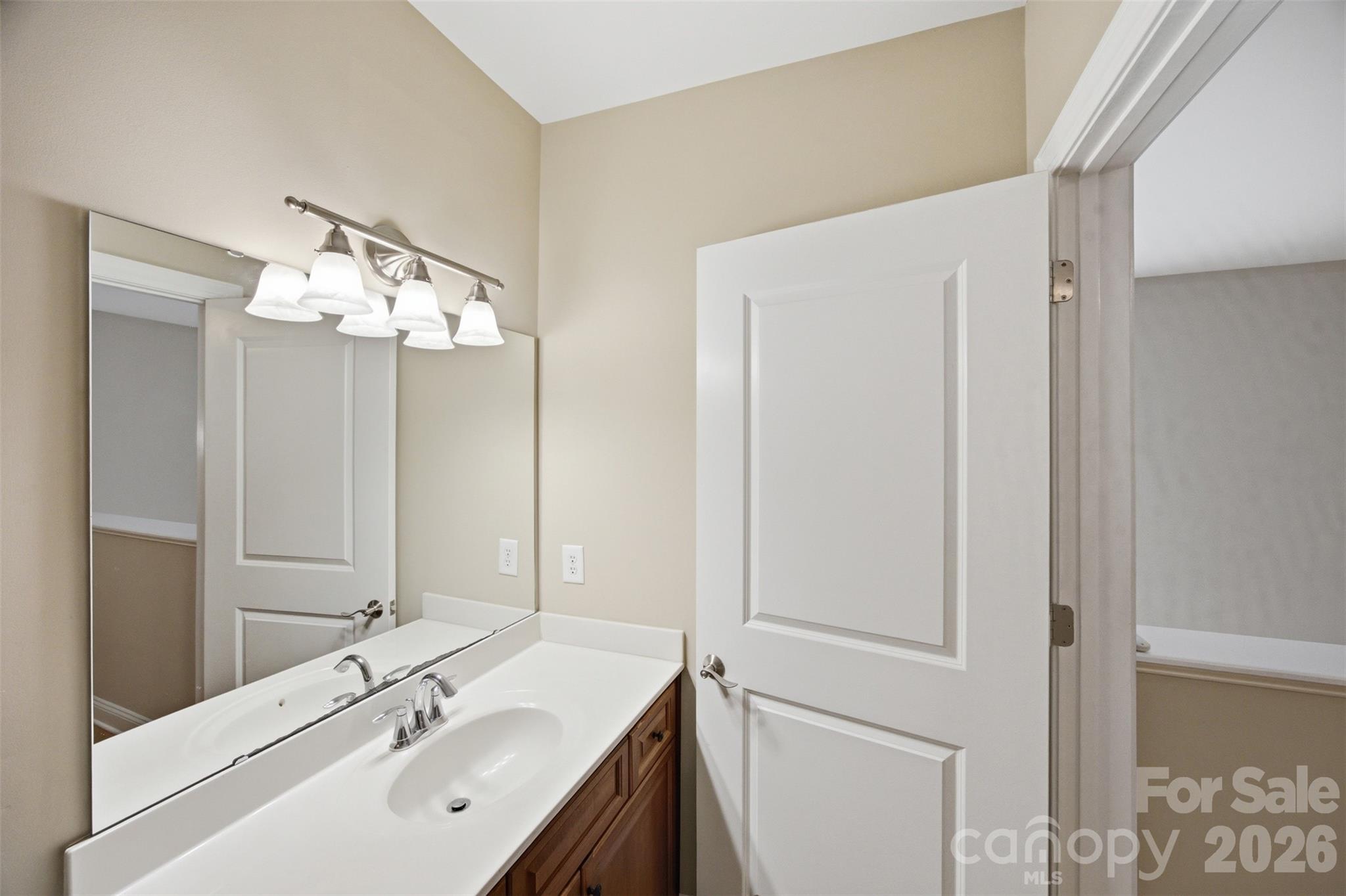 301 E Tremont Avenue #318 — Charlotte