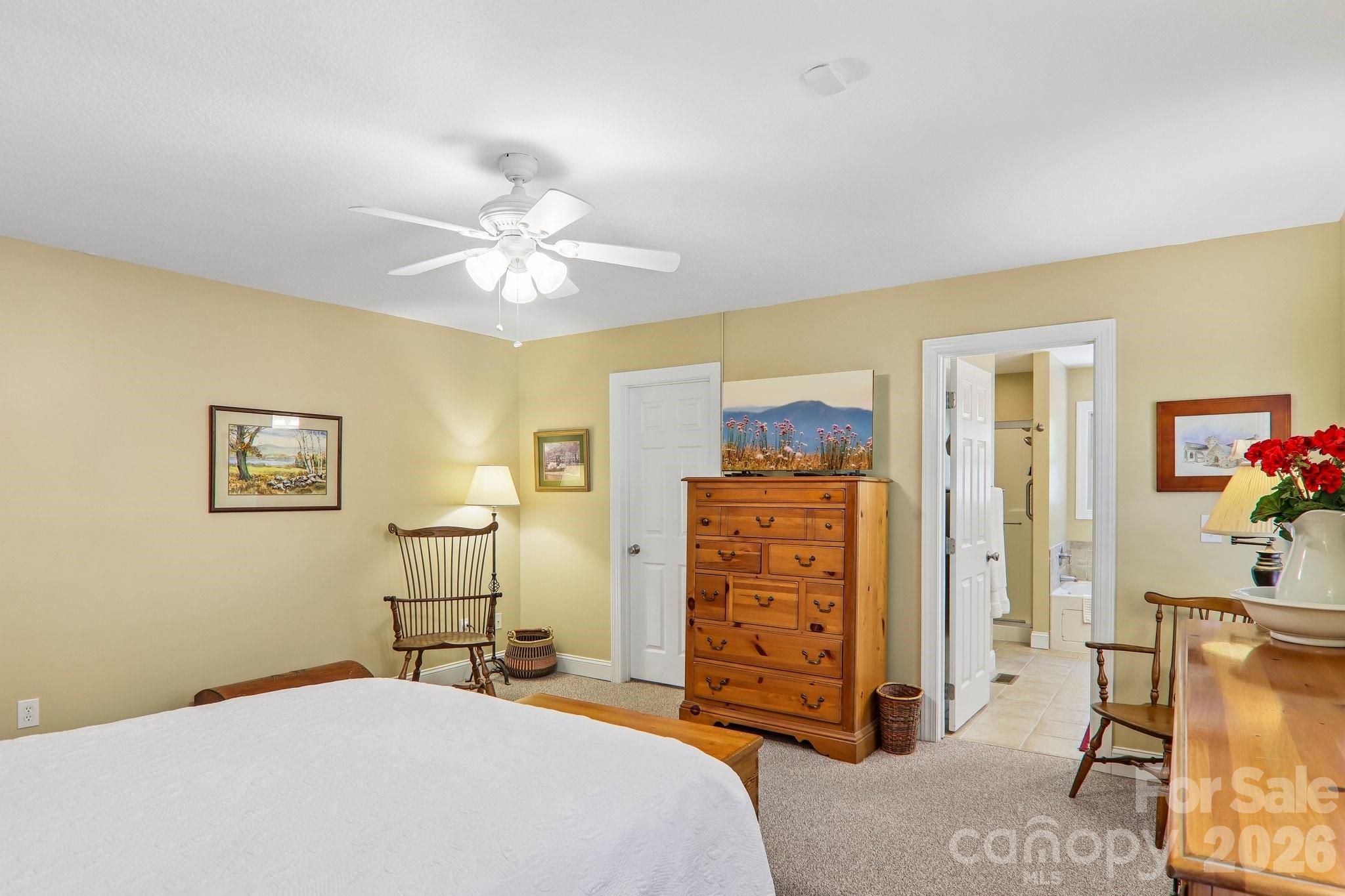 25 Arnie Drive — Etowah