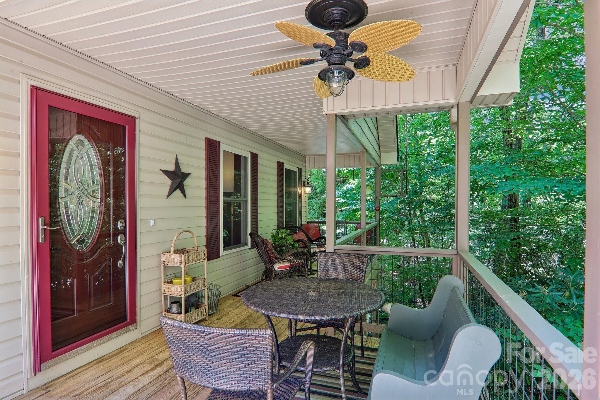 25 Arnie Drive — Etowah
