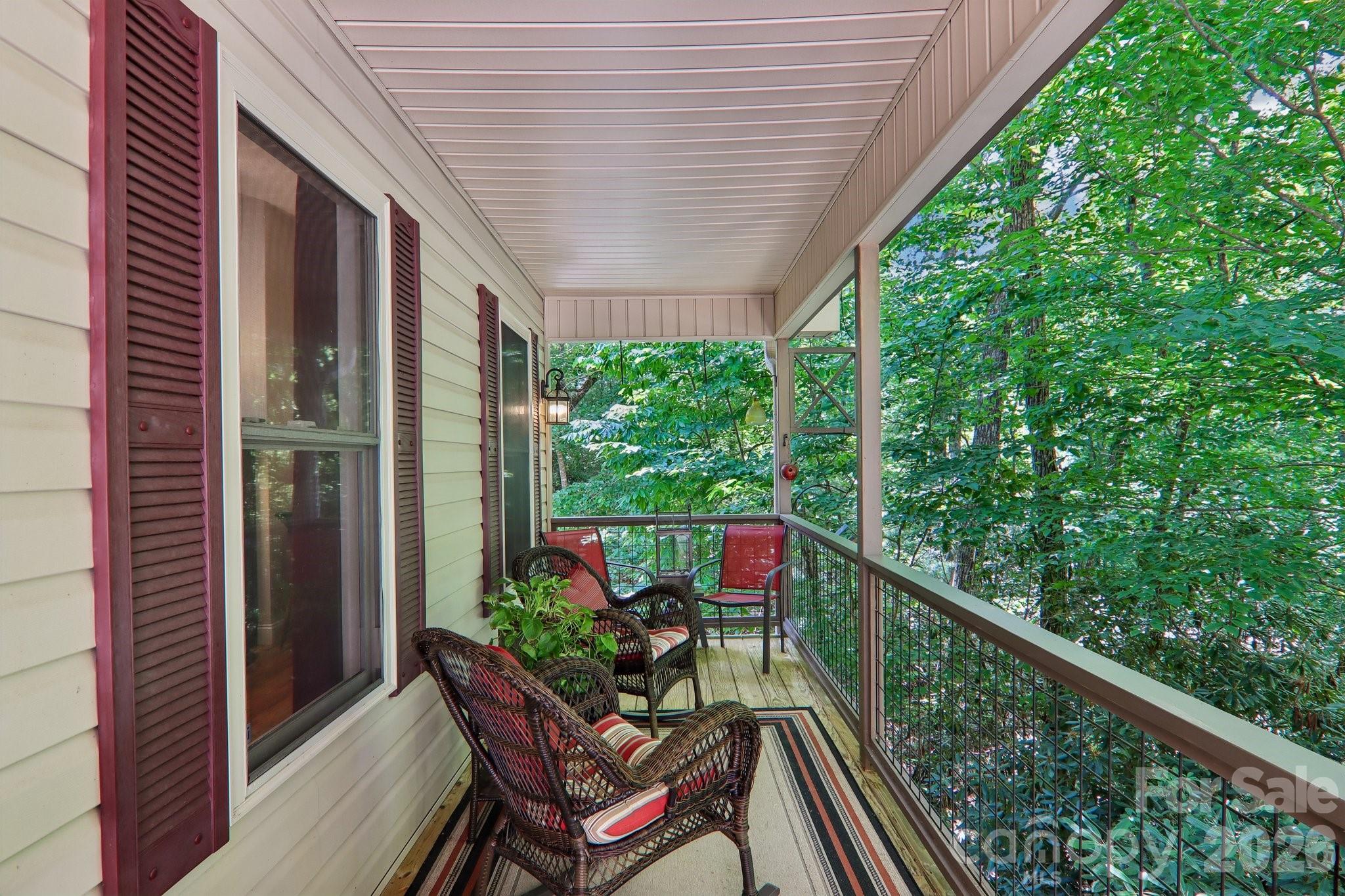 25 Arnie Drive — Etowah