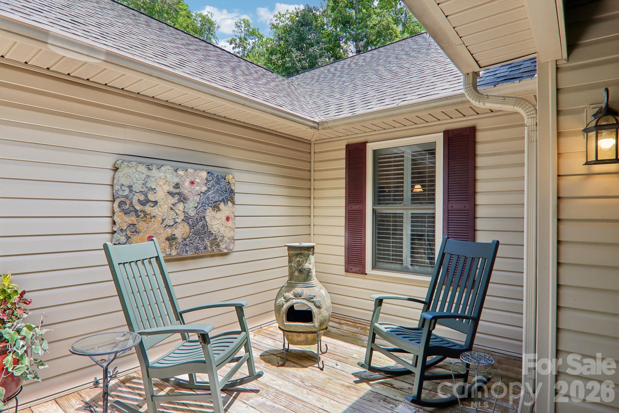 25 Arnie Drive — Etowah