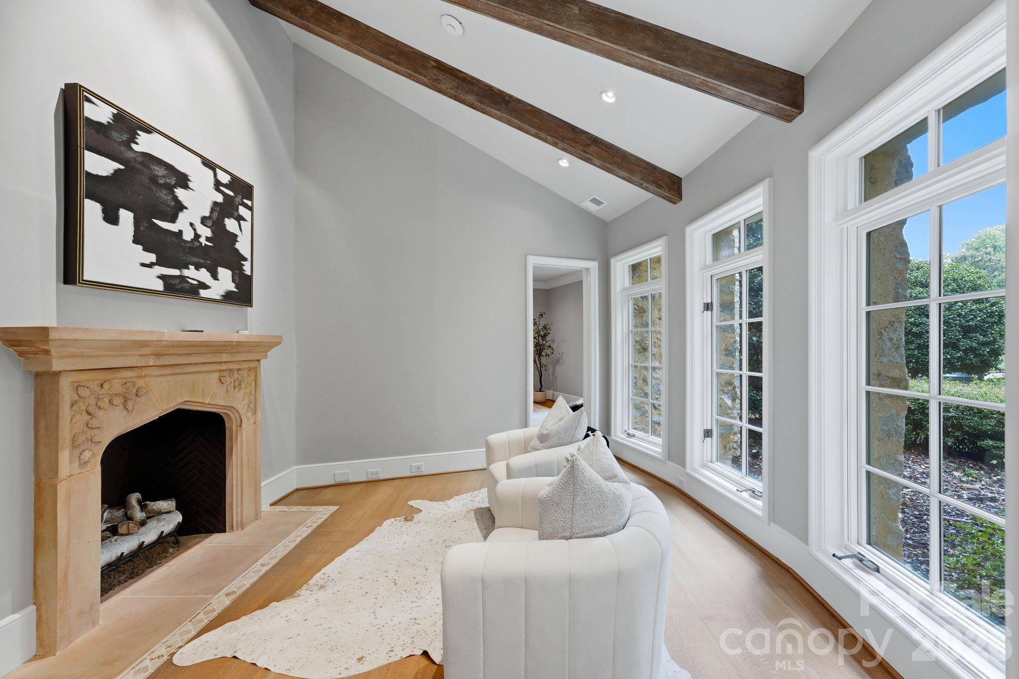 4231 Fox Brook Lane — Charlotte