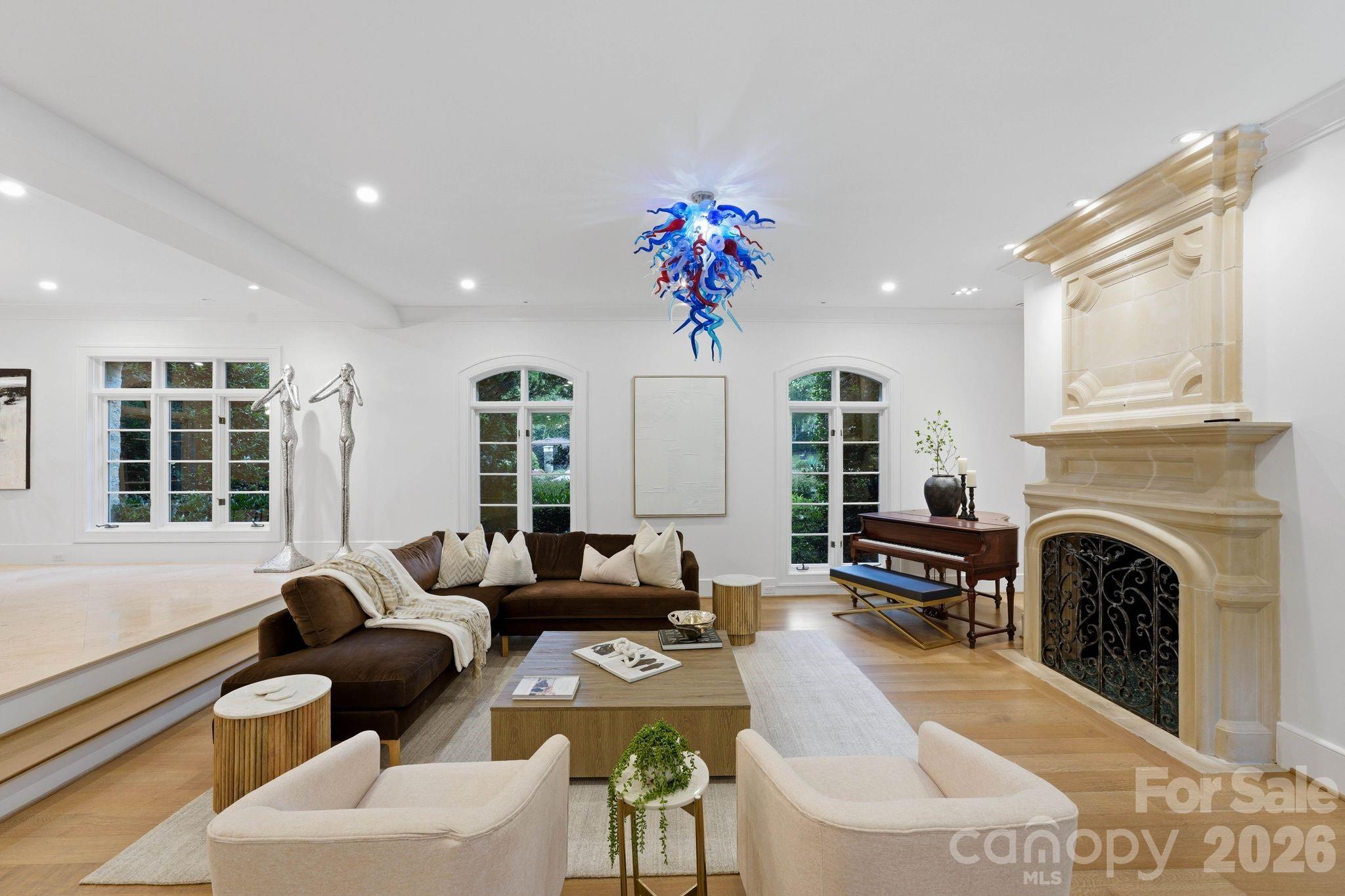 4231 Fox Brook Lane — Charlotte