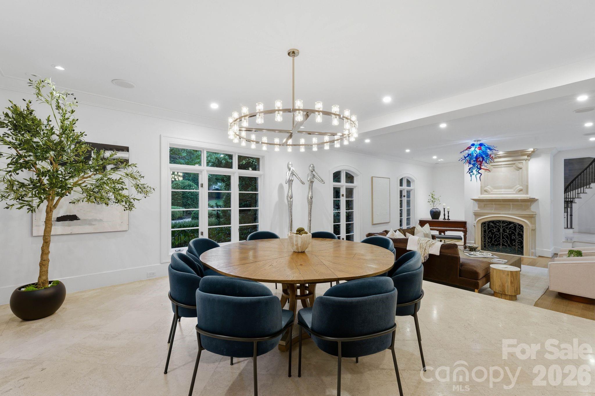 4231 Fox Brook Lane — Charlotte