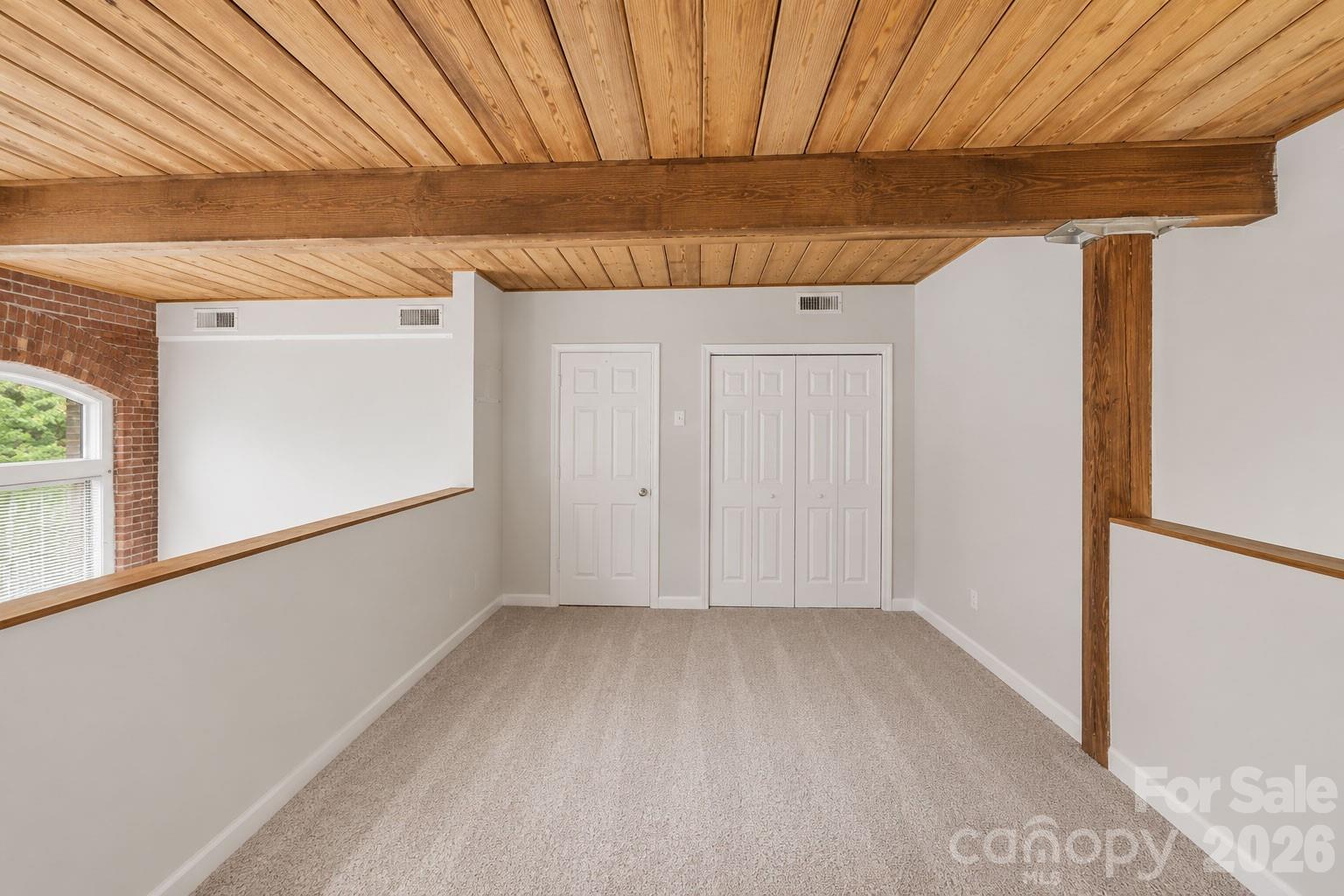 201 S Hoskins Road #316 — Charlotte