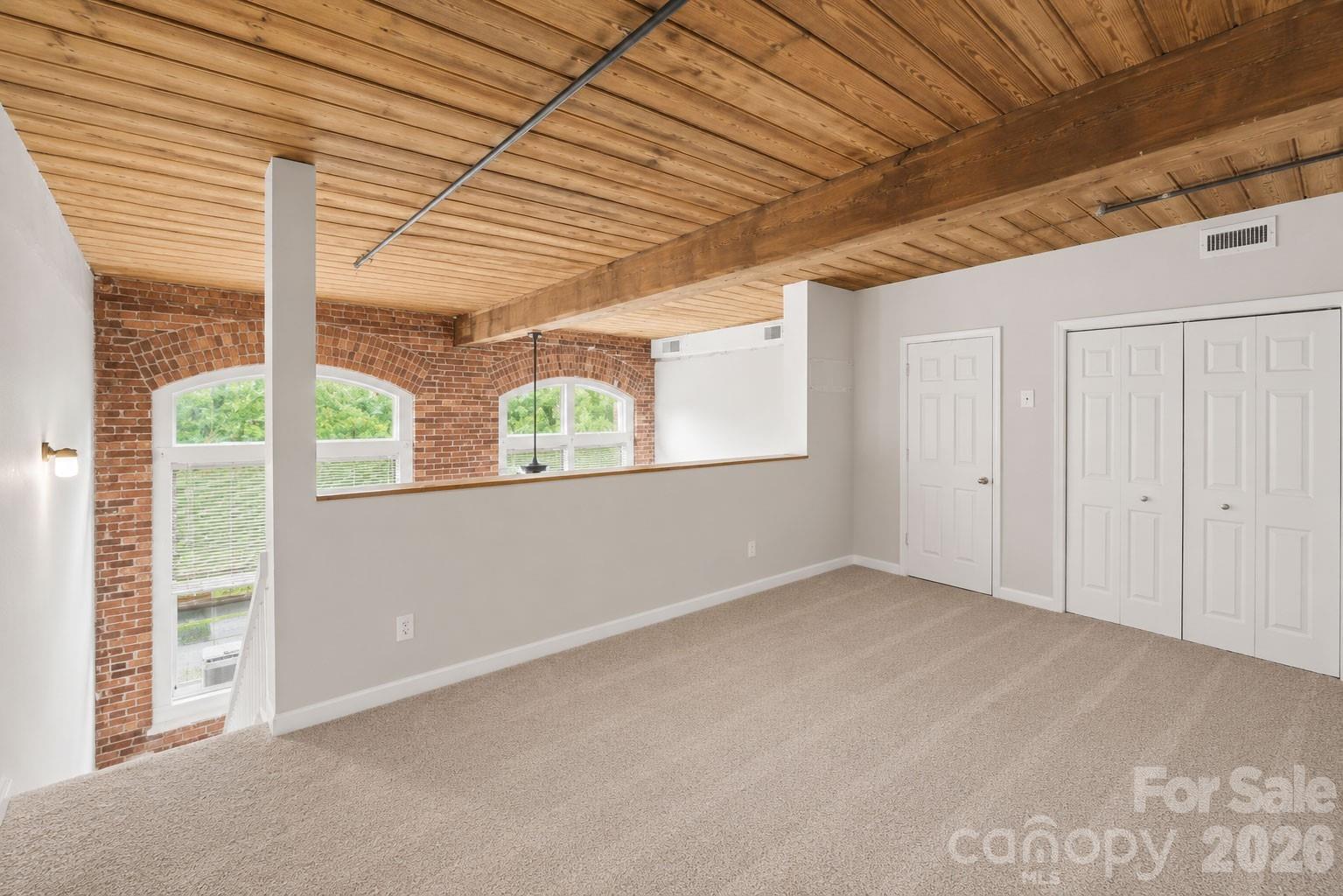 201 S Hoskins Road #316 — Charlotte