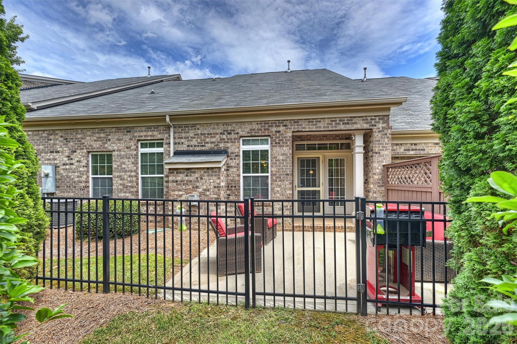 1914 Colony Line Court — Charlotte