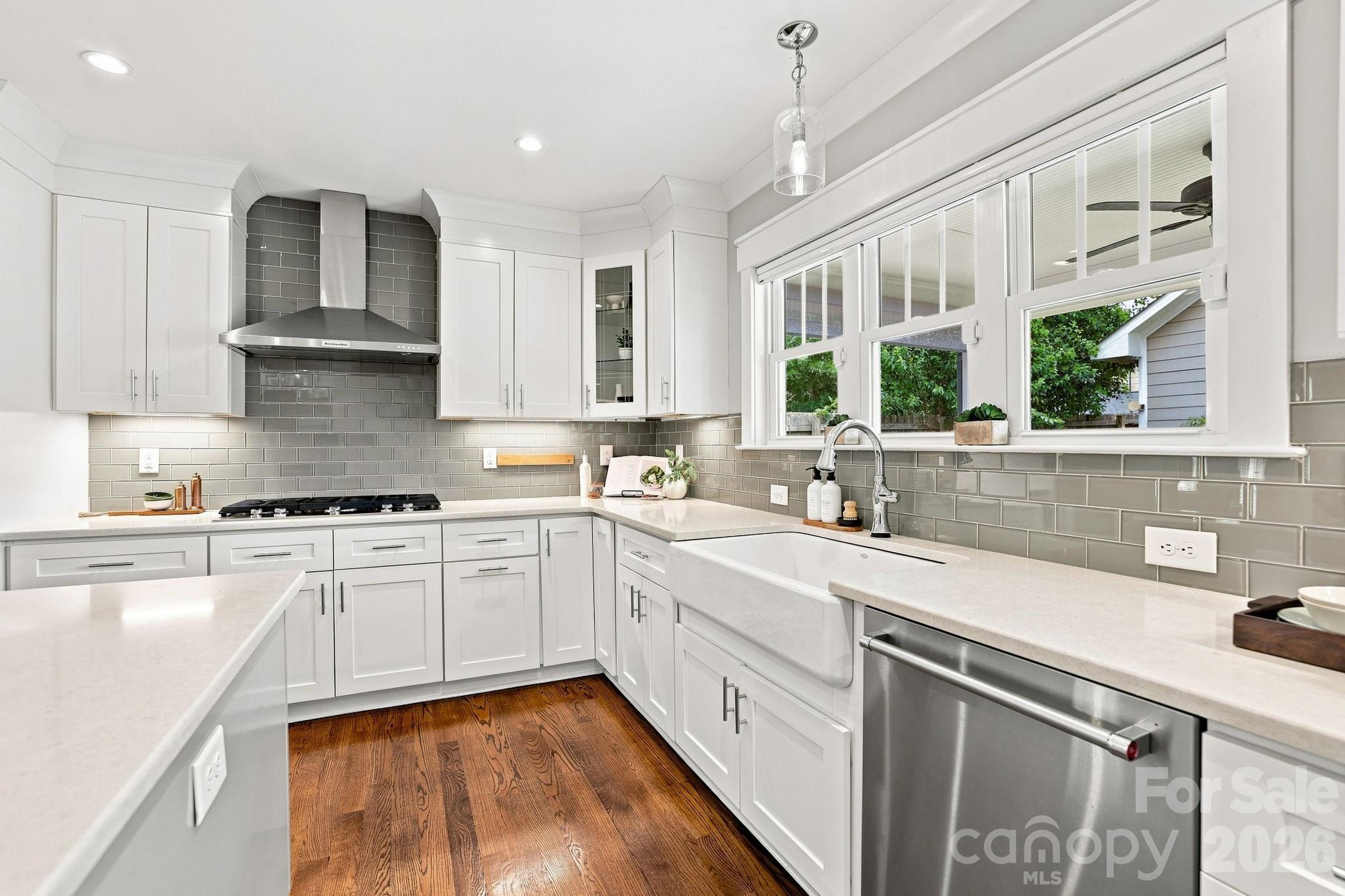 2617 Commonwealth Avenue — Charlotte
