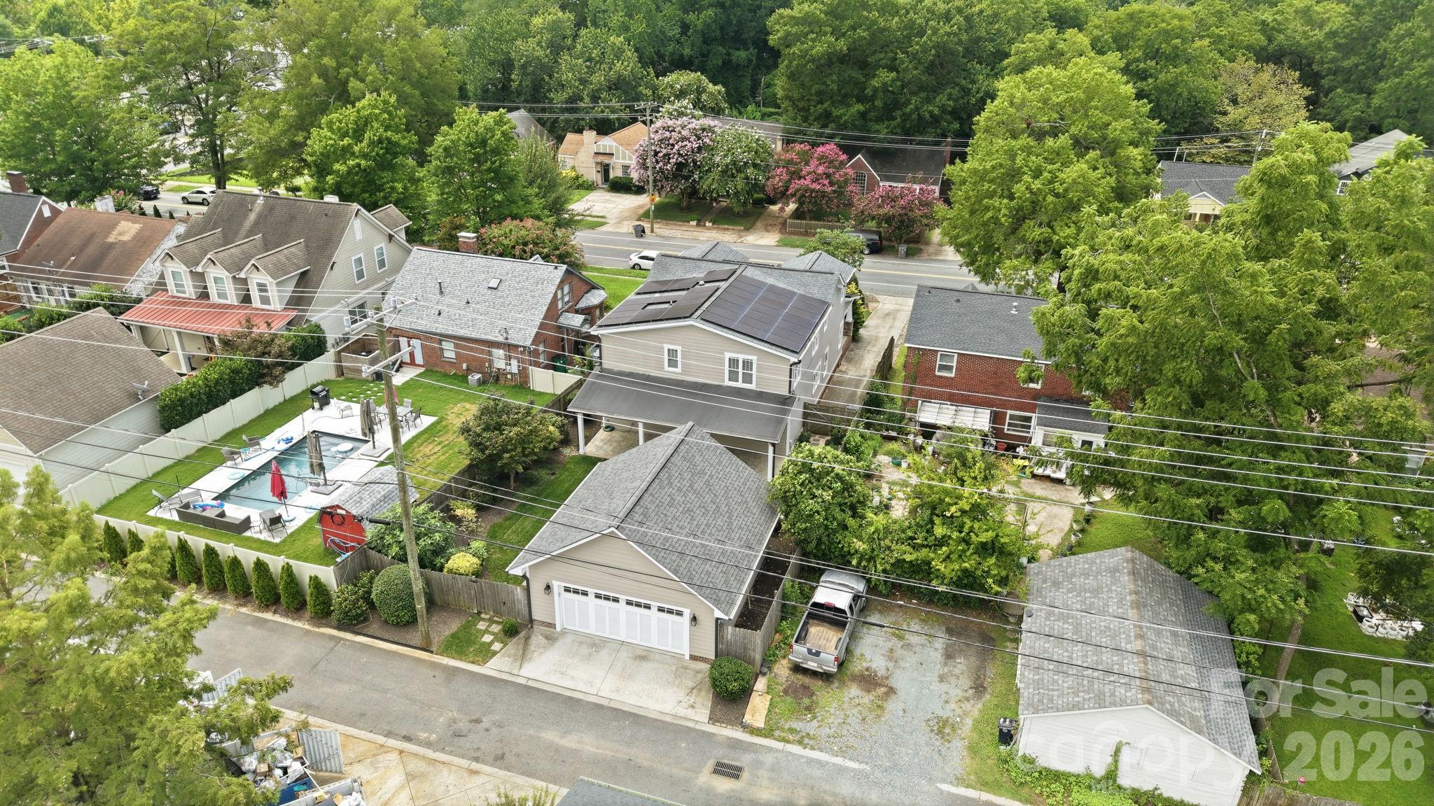 2617 Commonwealth Avenue — Charlotte