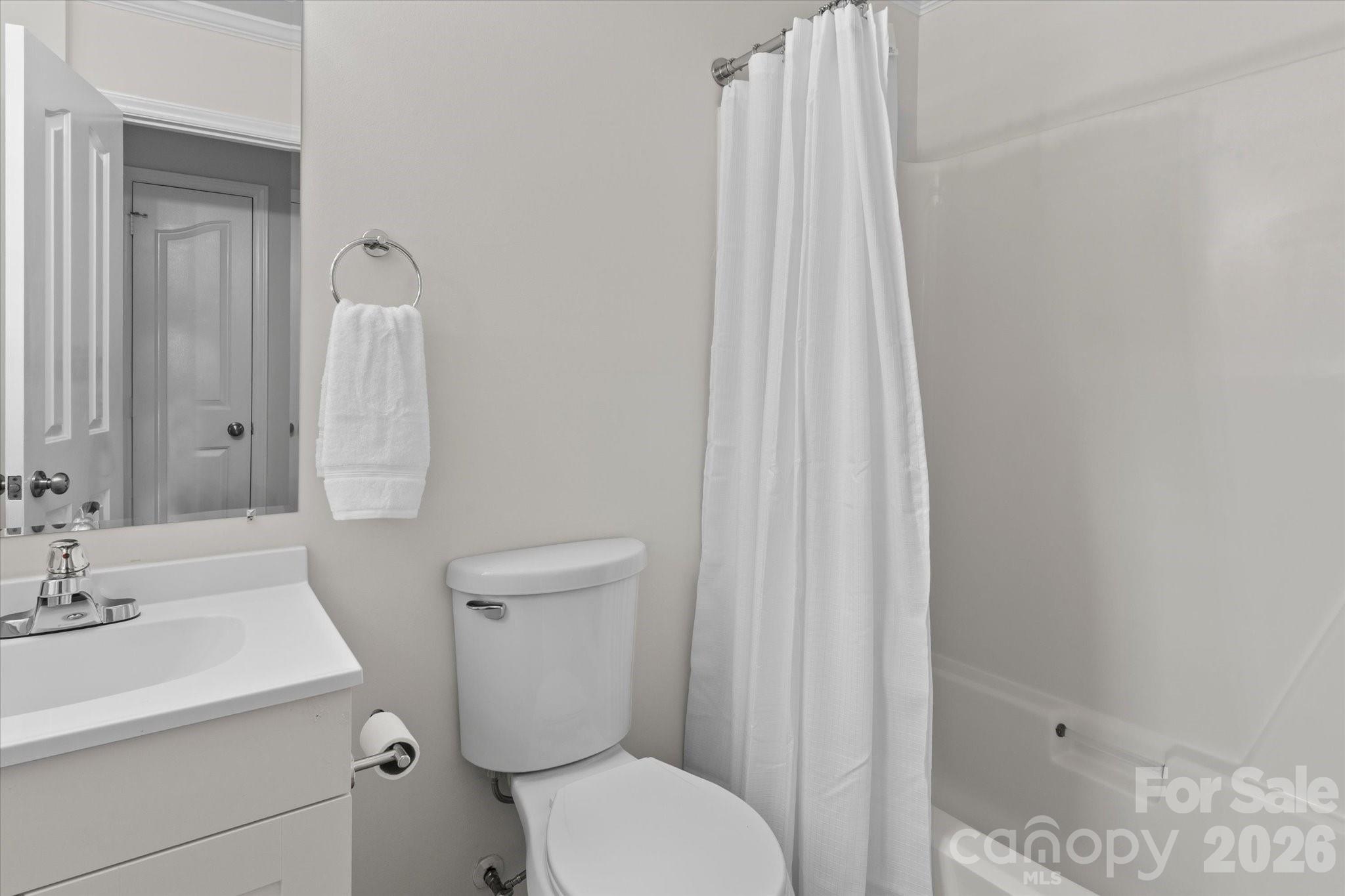 4818 Whistling Oak Court — Charlotte
