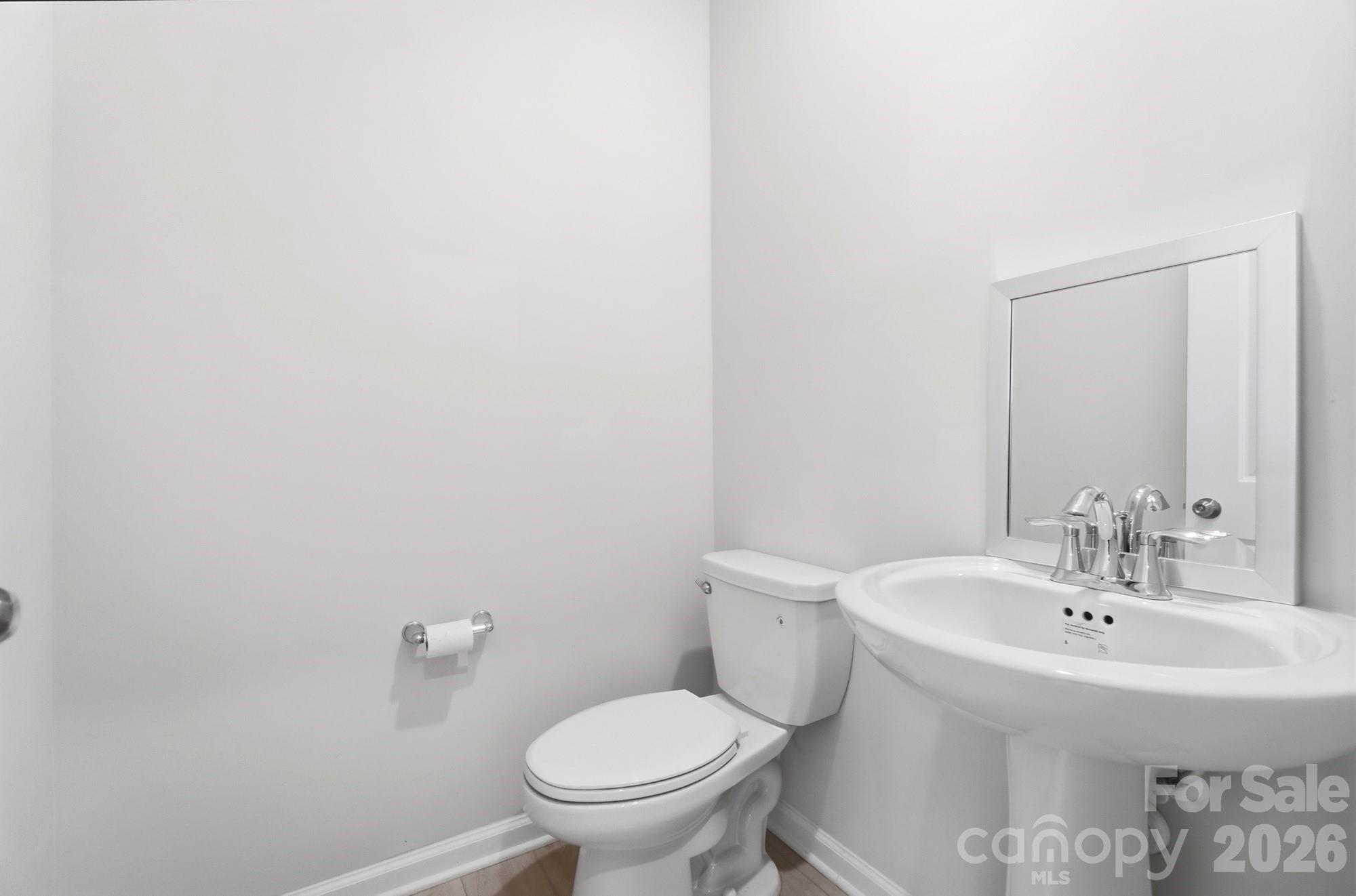 13905 Castle Nook Drive — Charlotte