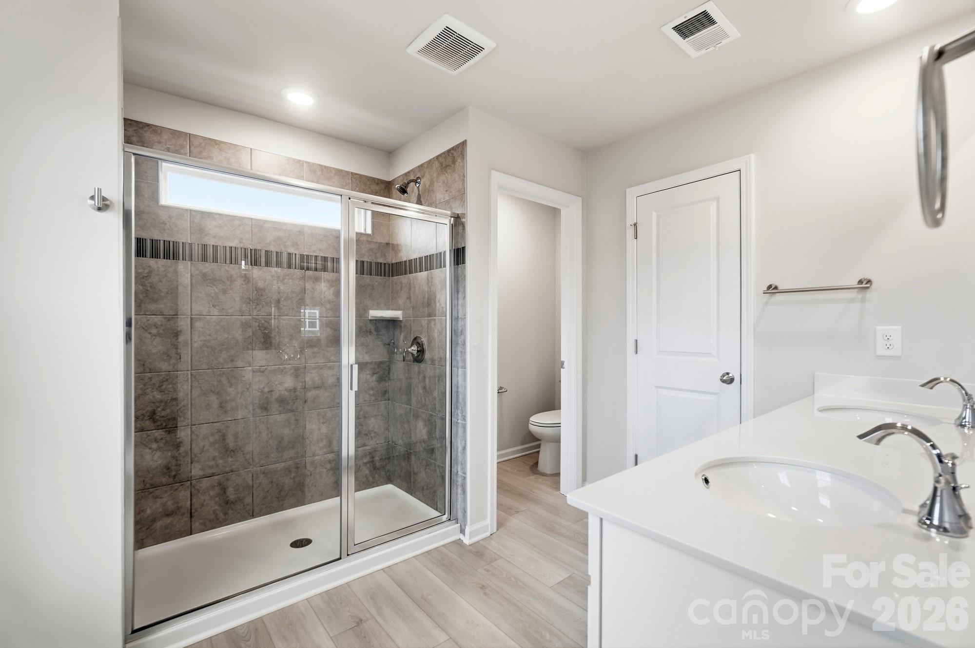 13905 Castle Nook Drive — Charlotte
