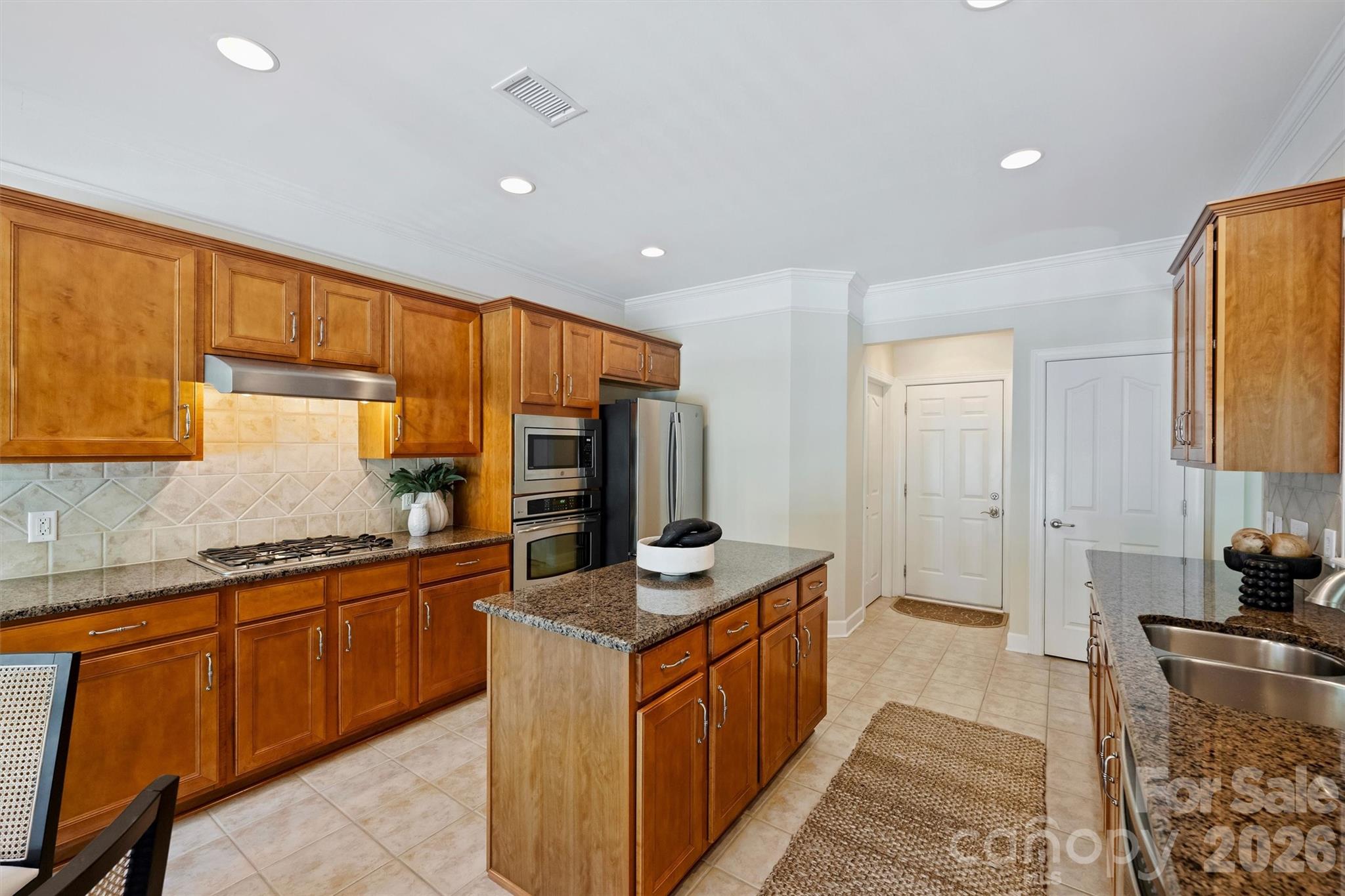 8033 Oratorio Place — Charlotte
