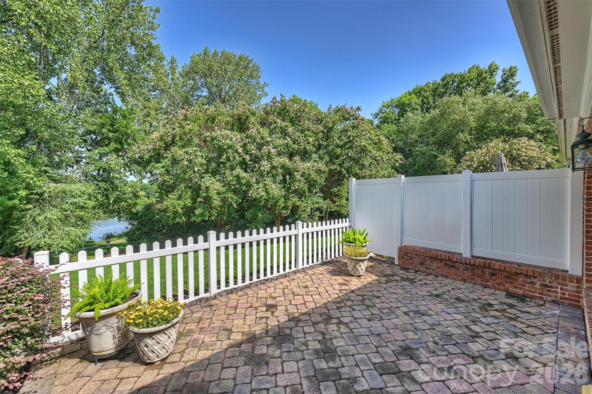8033 Oratorio Place — Charlotte
