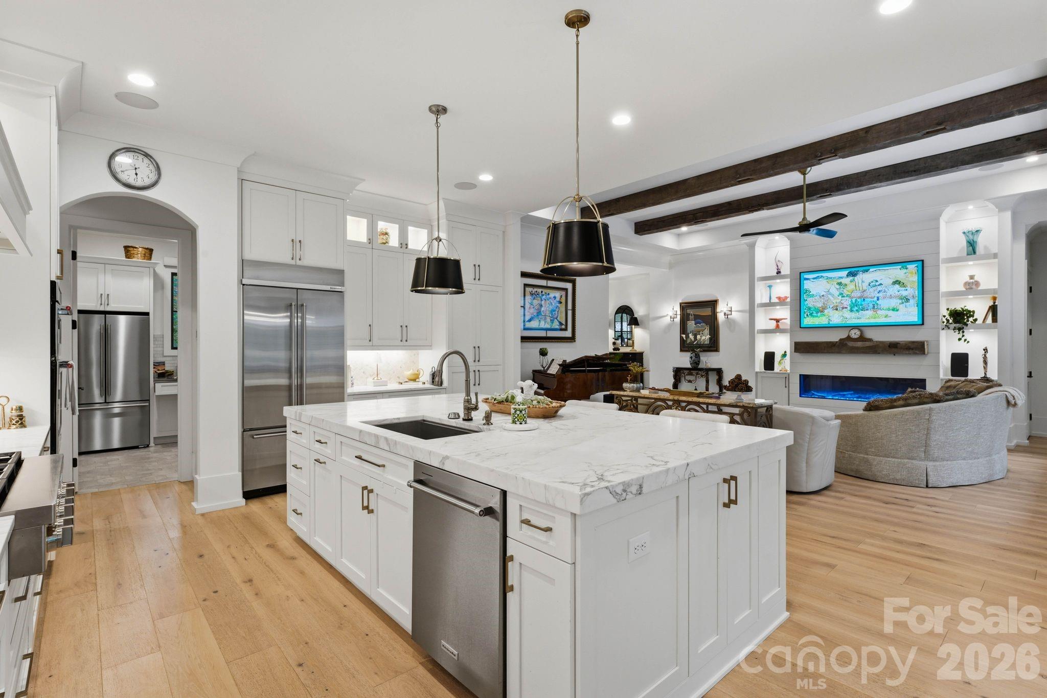 8921 Island Point Road — Charlotte