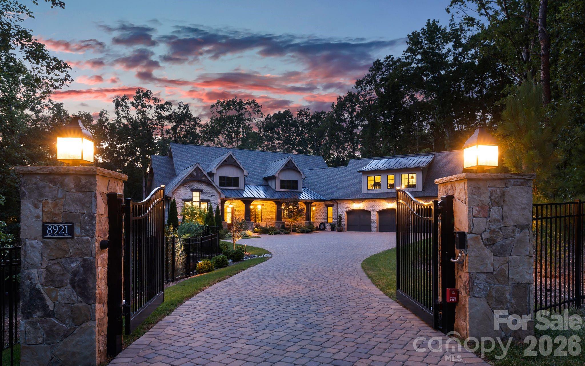8921 Island Point Road — Charlotte