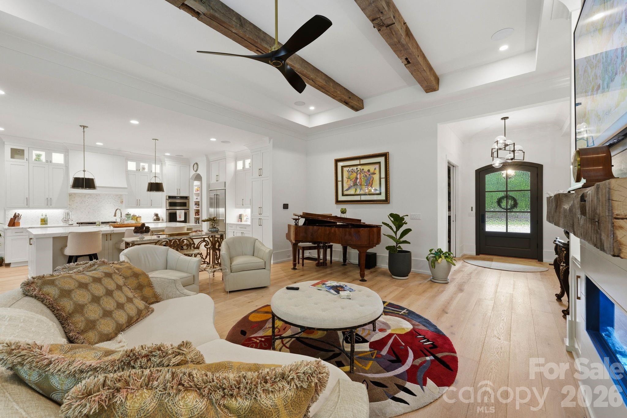 8921 Island Point Road — Charlotte