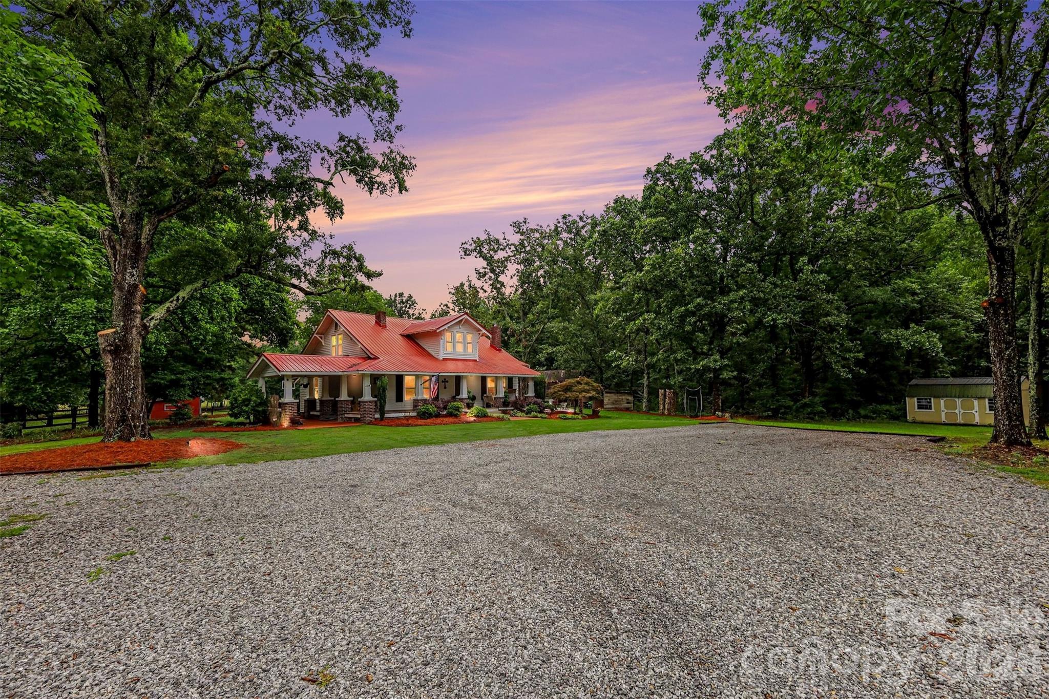 134 Mauney Farm Road — Cherryville