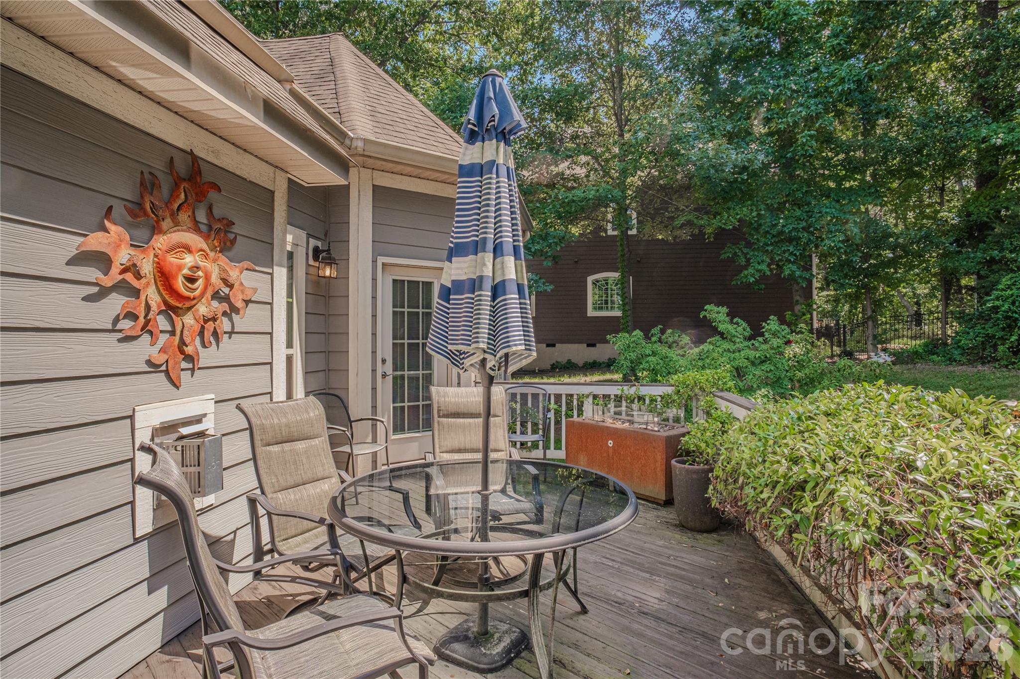 188 Wilson Lake Road — Mooresville