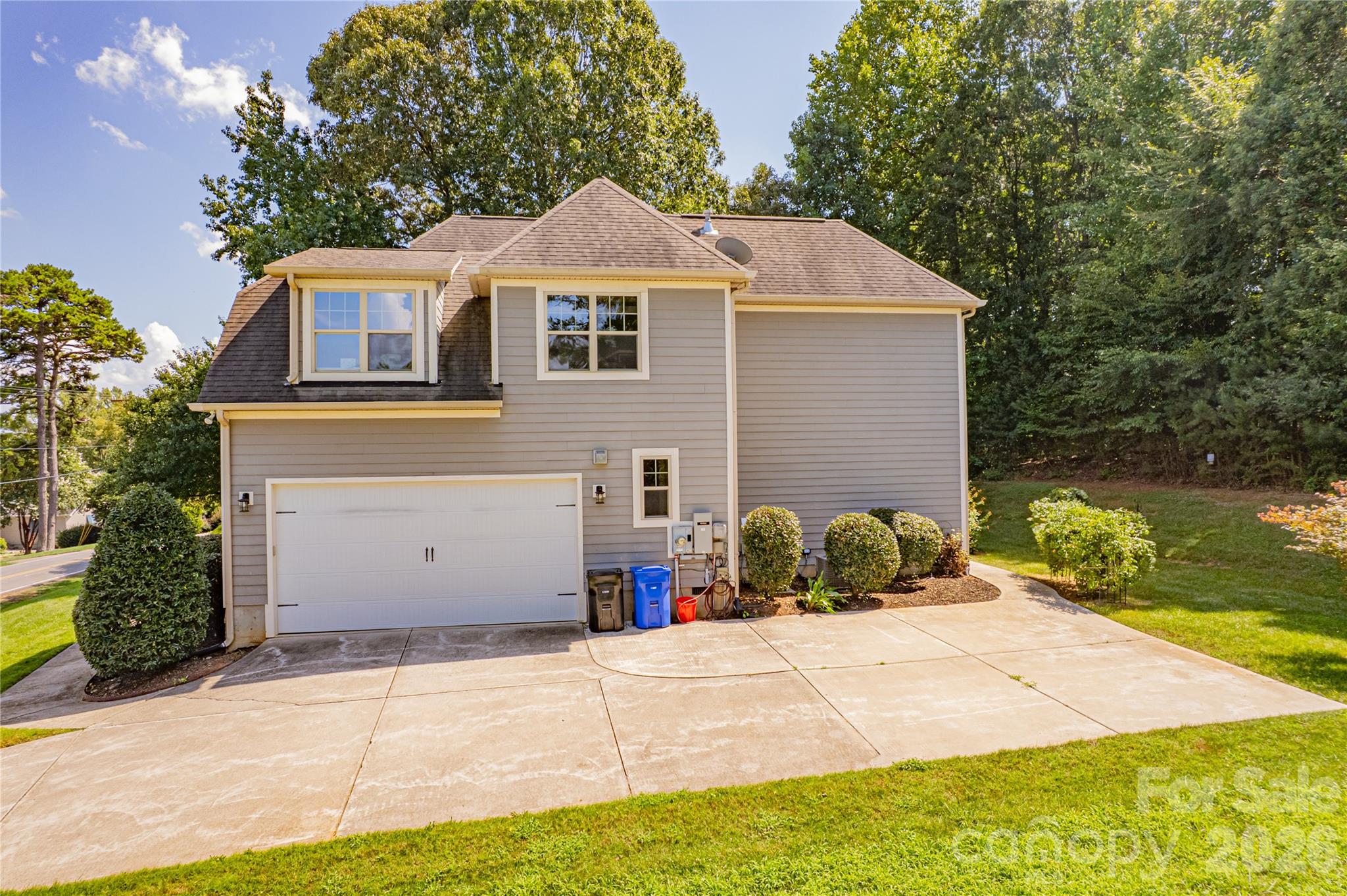 188 Wilson Lake Road — Mooresville