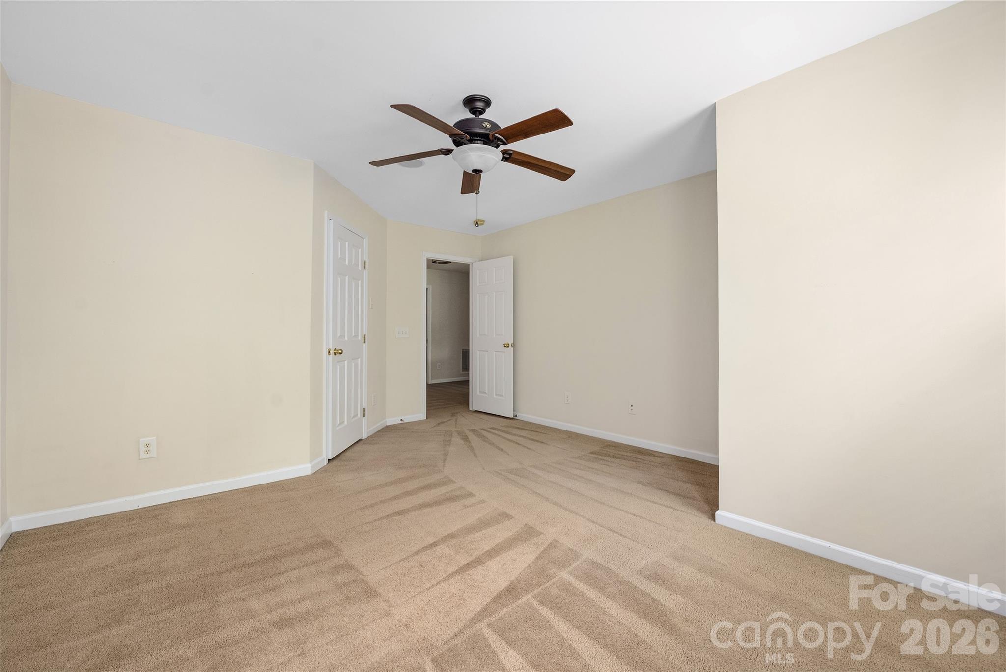 1845 Lookout Lane — Gastonia