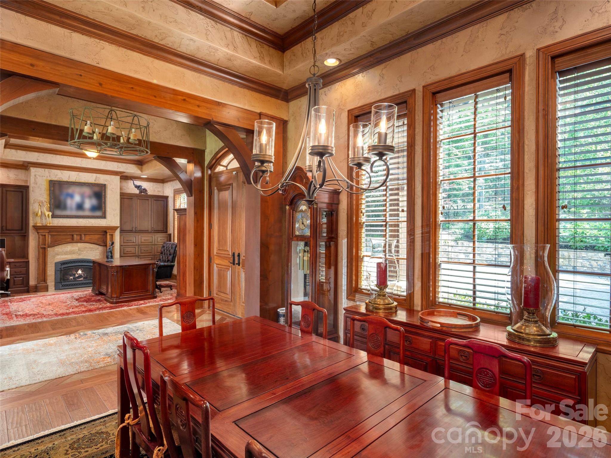 1812 Bella Vista Court — Arden