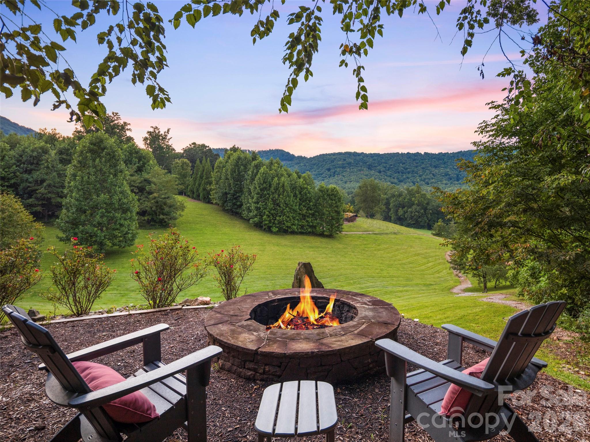 1812 Bella Vista Court — Arden