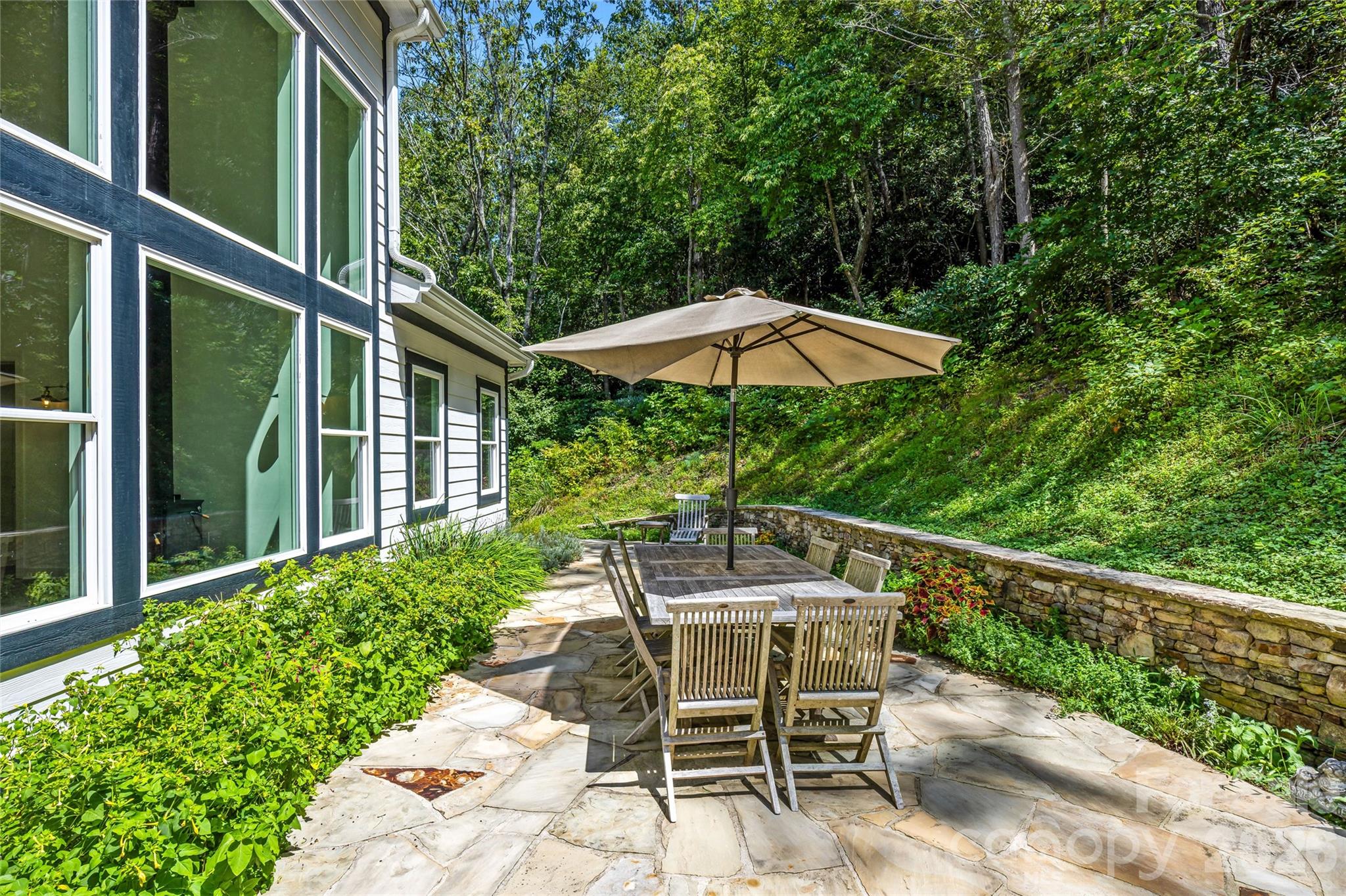 820 Merrills Cove Road — Asheville