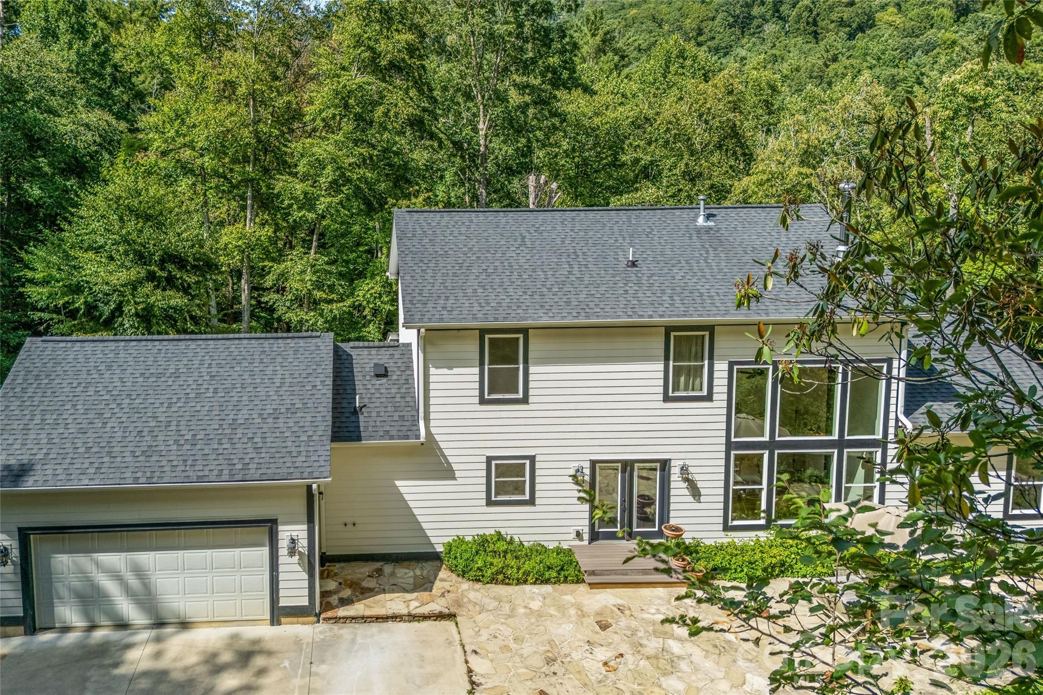 820 Merrills Cove Road — Asheville