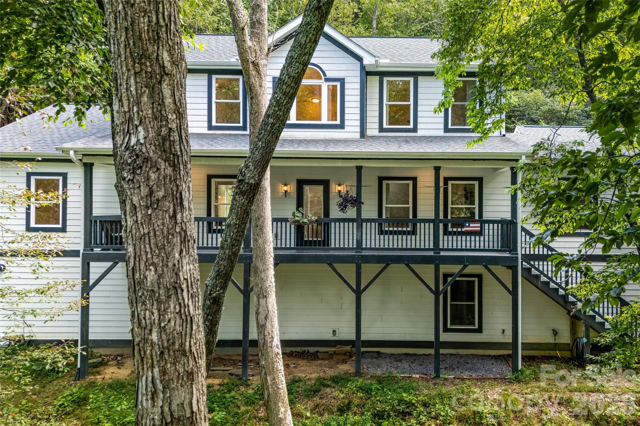 820 Merrills Cove Road — Asheville