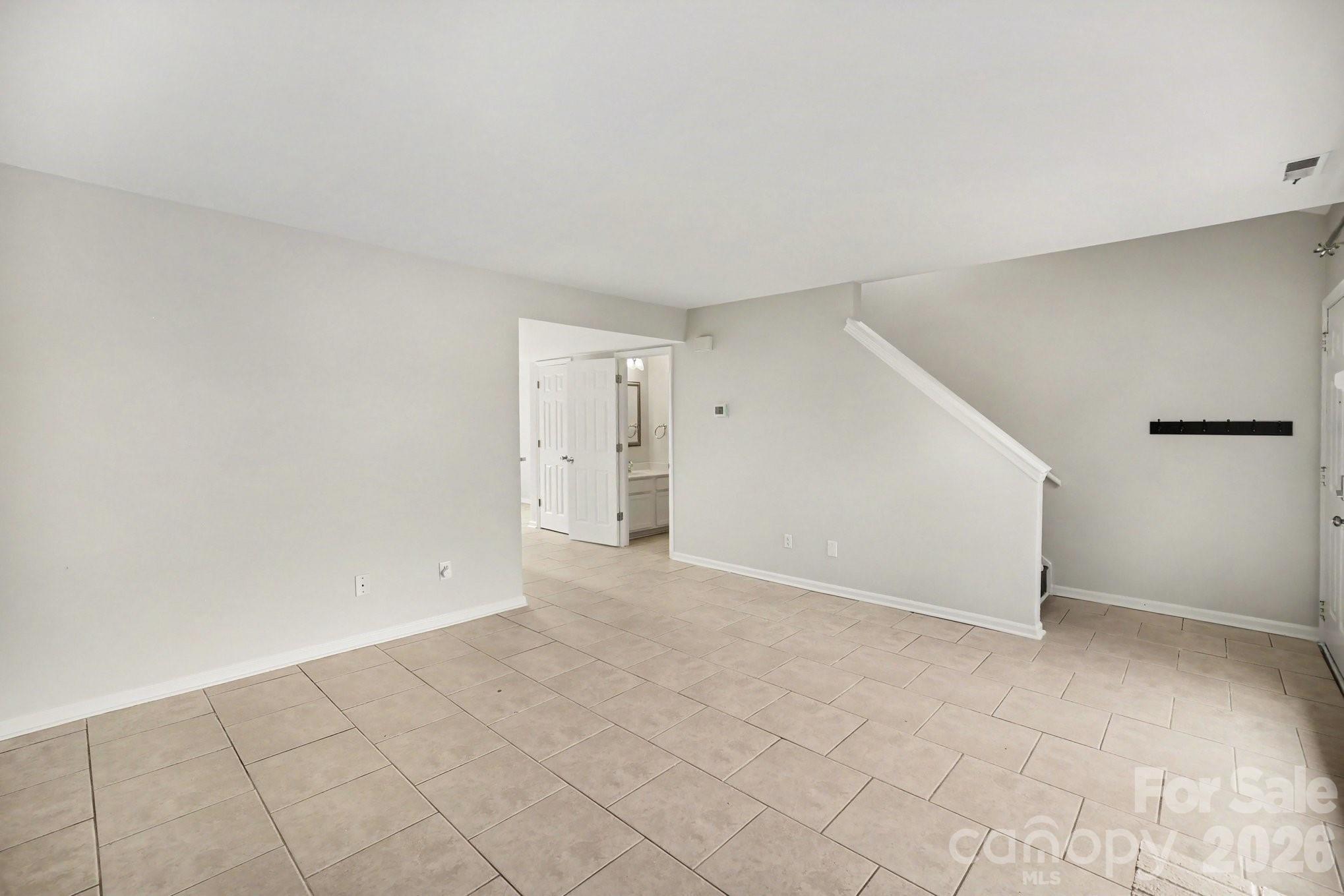 11009 Carmel Crossing Road — Charlotte